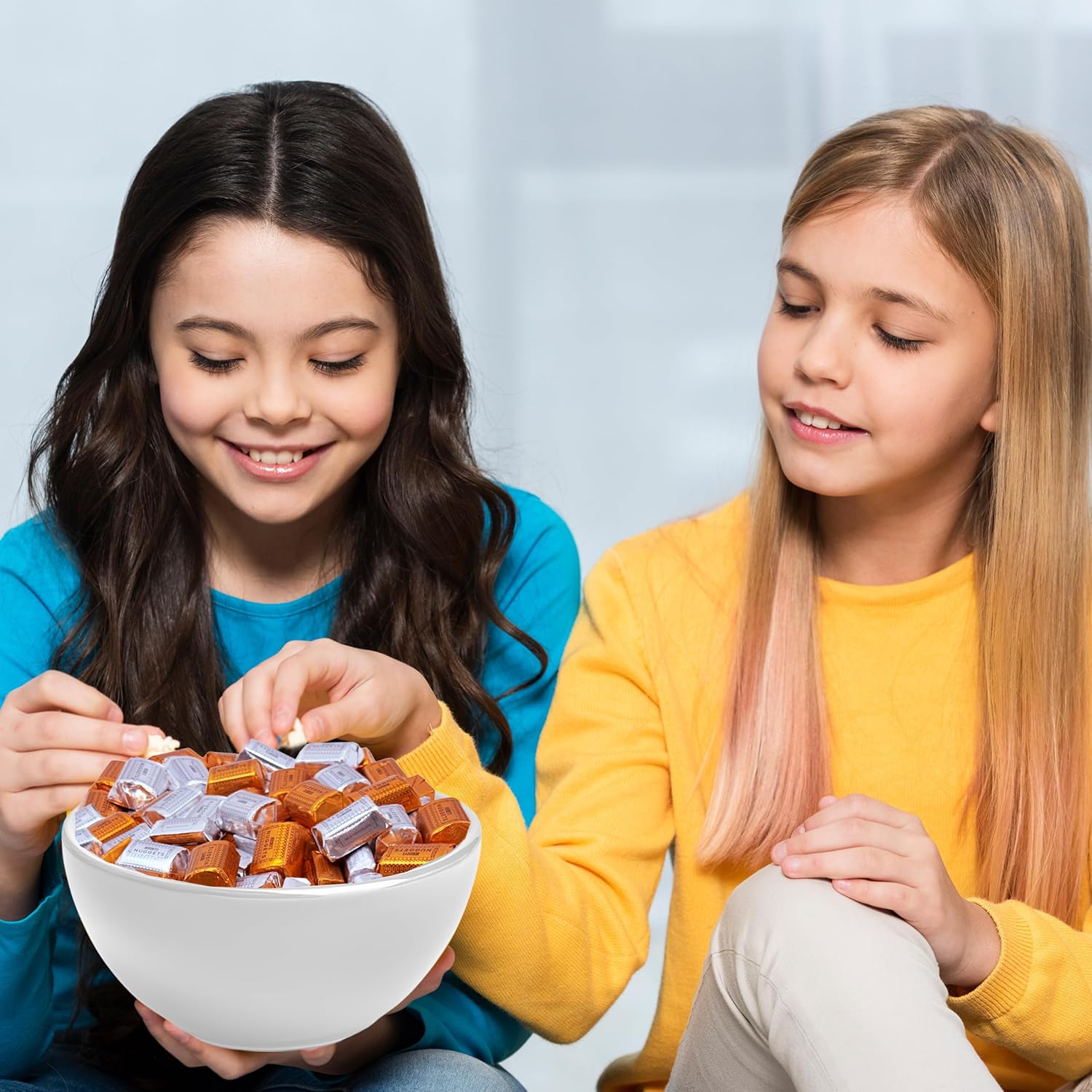 Hershey Nuggets Milk Chocolate Mix, 2 Lbs Bulk, Individually Wrapped Assortment, Milk Chocolate and Special Dark in Silver Foils, Miniature Truffles Variety Pack for Office Bowl, Wedding Decor, Appx 85 Pc