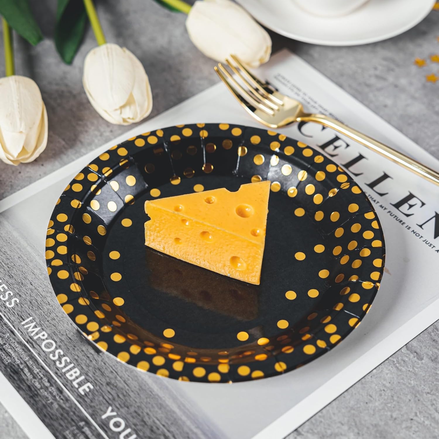 Lullaby 200PCS Black Paper Plates, Black and Gold Paper Plate, 100pcs Dinner Plates 9"，100pcs Dessert Plates 7", Disposable Graduation Plates with Golden Dot for Birthday party, Halloween