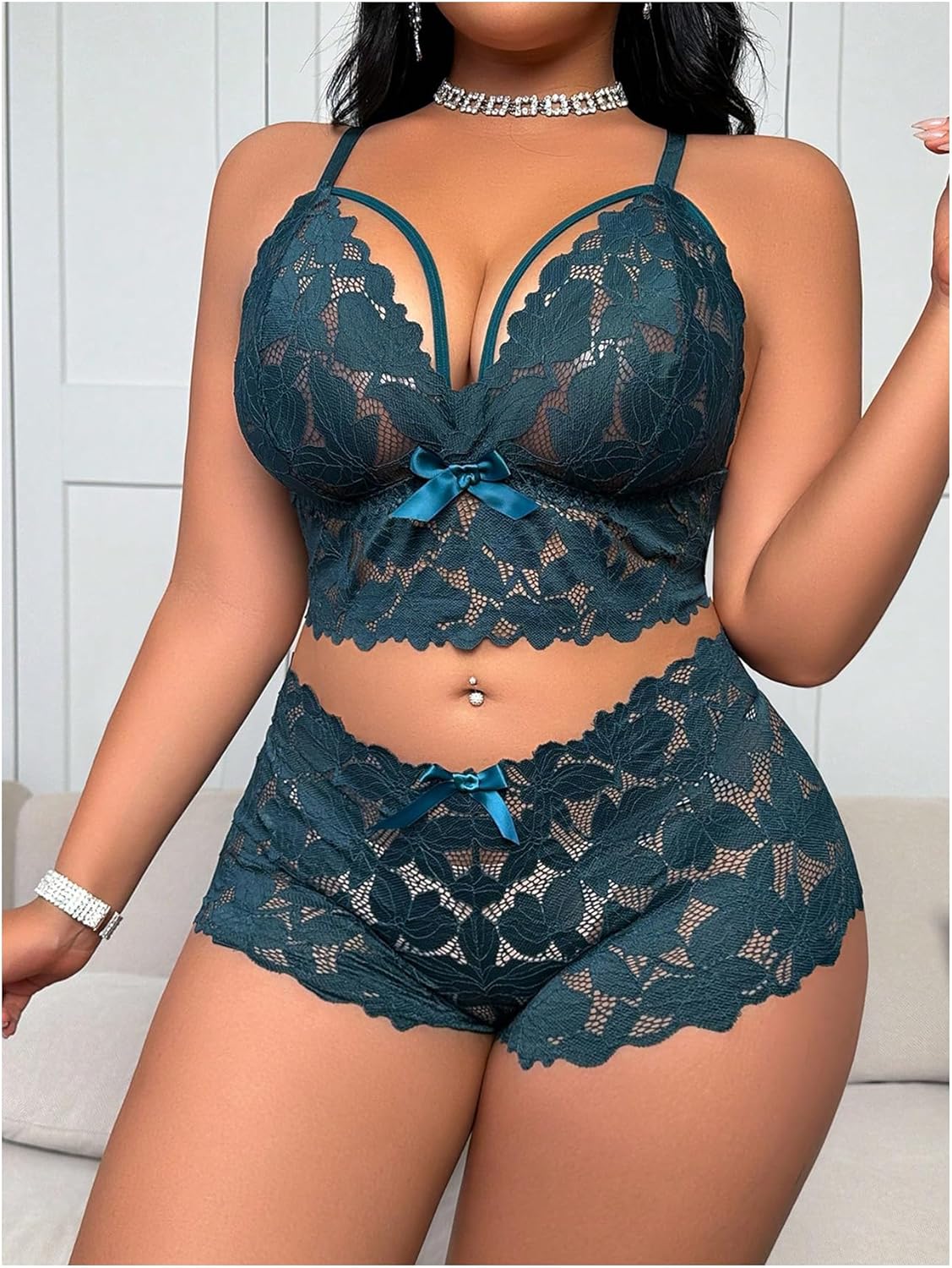SOLY HUX Women's Plus Size Lace Lingerie Set Sheer Wireless Bra and Boyshorts Underwear Sets - Image 3