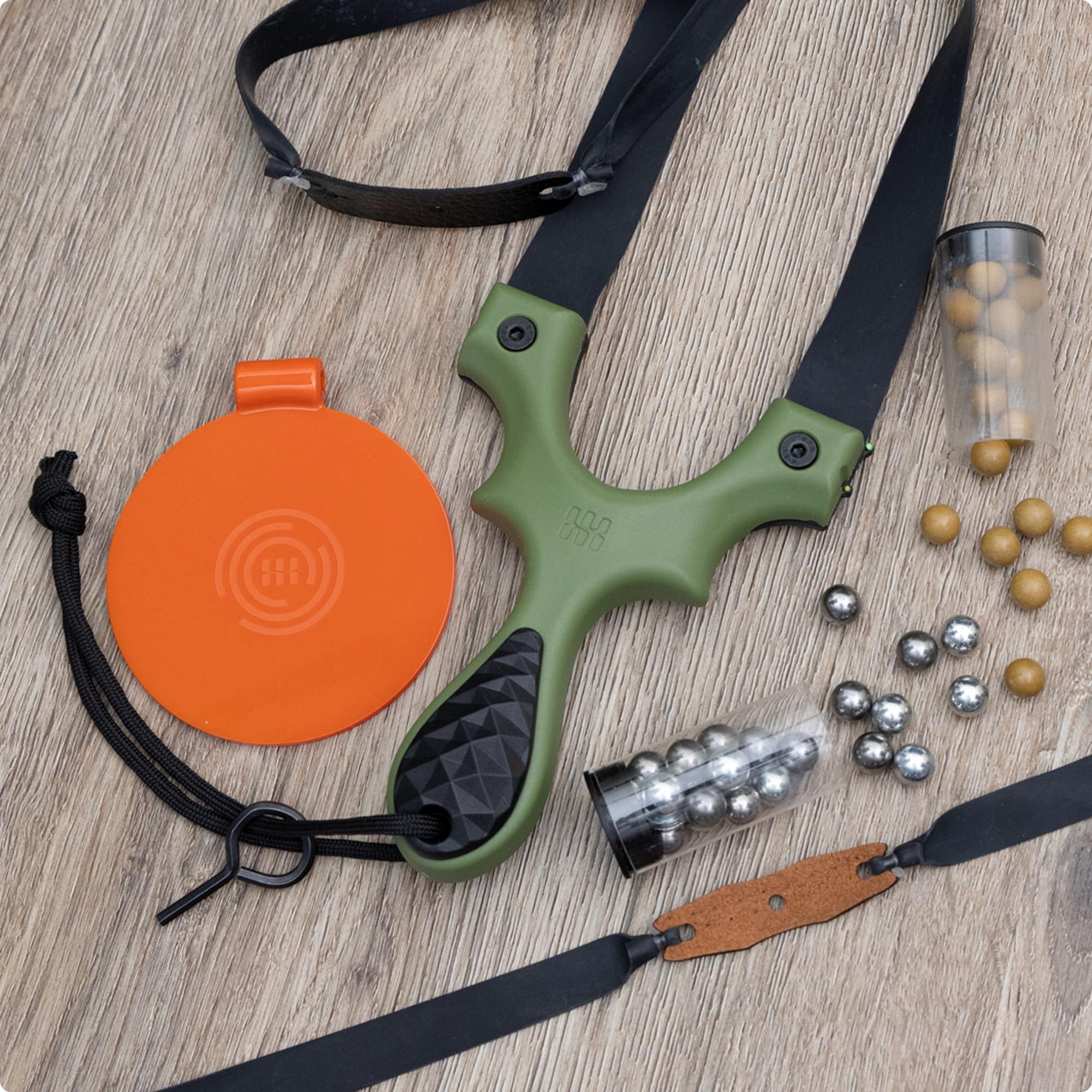 SimpleShot Scout LT2 Schleuderbündel mit Zielscheibe, Stahl- und Tonmunition und 2 Band-Sets, integrierter Clip-Bandbefestigung, Glasfaser-Visier, modulare Griffwaage, Anfänger bis Profi