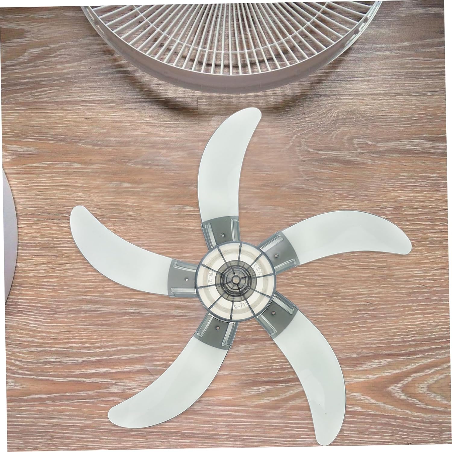 5 Fan Stand Replacement Parts 18' Metal Fan Leaves Screws and Nut Accessories