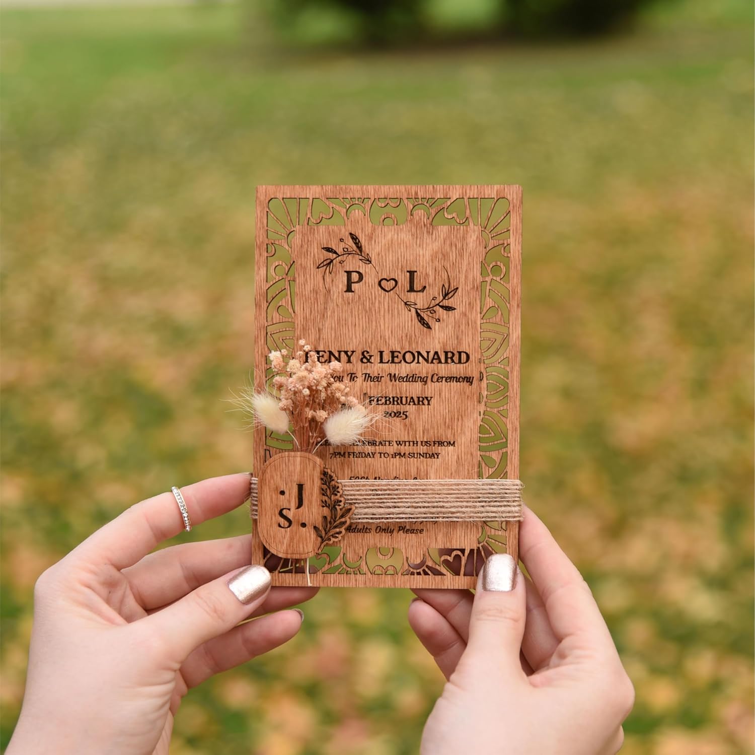 Personalized Laser Cut Wedding Invitation Invitations Set, Wood Invitation with Gypsophila Flowers and Kraft Envelope, 4" x 6", Easy Personalization, 5 Different Color Options