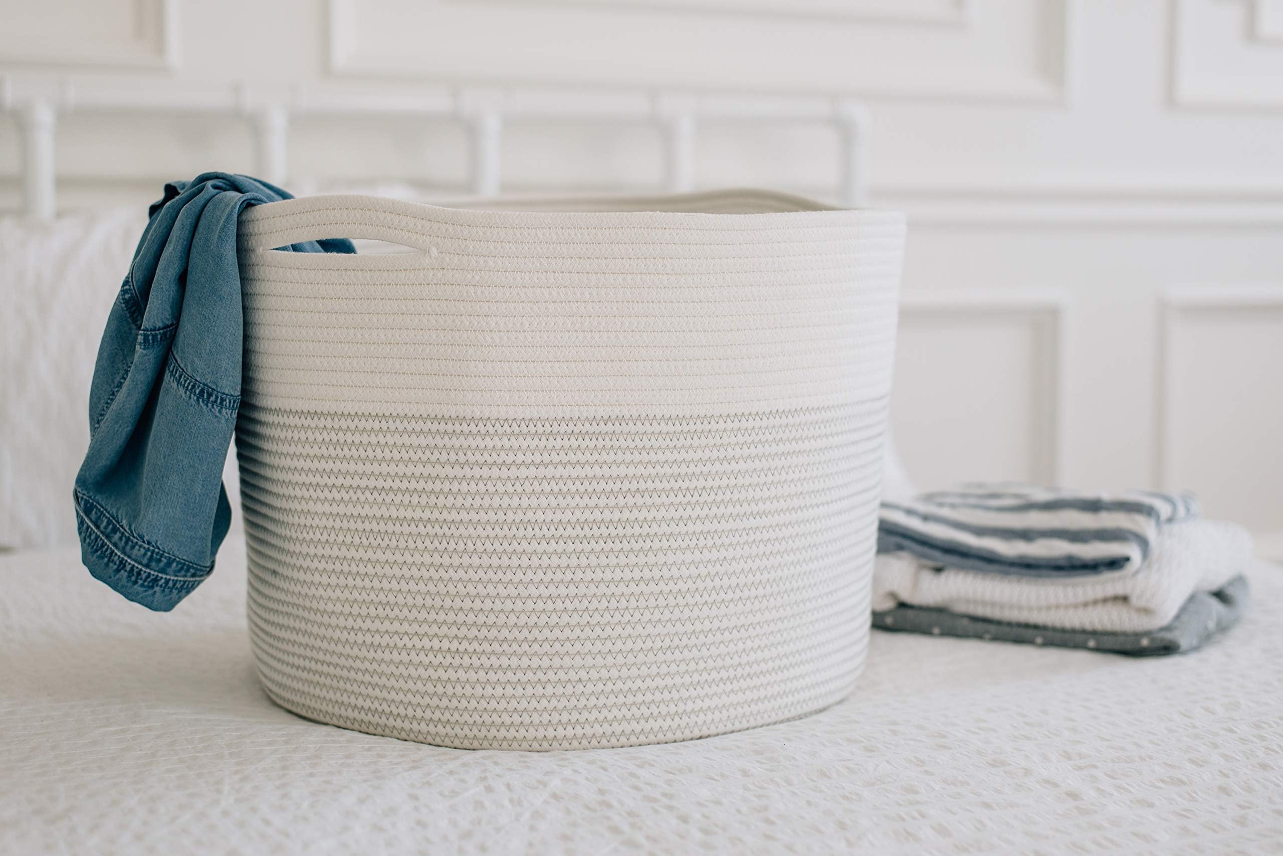 ArtMuseKitsMikash Woven Cotton Rope Storage Basket Extra Large Sturdy White Laundry Baby Toy 14x17