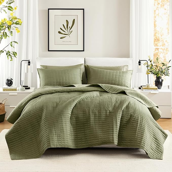 Comfort Spaces Twin Quilt Set Modern Reversible Plaid Coverlet Twin Bedding Set Cozy Quilted Winter Layer, All Season Lightweight Soft Twin Size Quilt, Kienna, Twin/Twin XL Olive Green 2 Piece