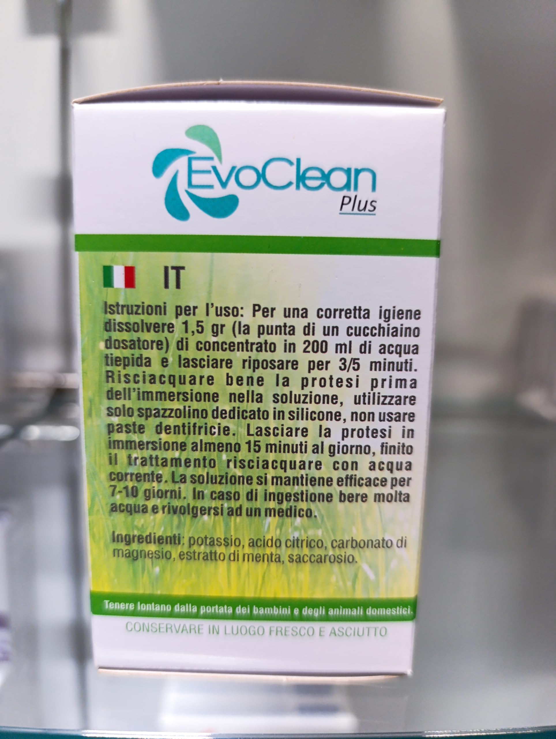 Evoclean Plus 12 Bustine - Detergente Igienizzante per Protesi Dentali - Pulizia Profonda, Rimuove Macchie e Odori