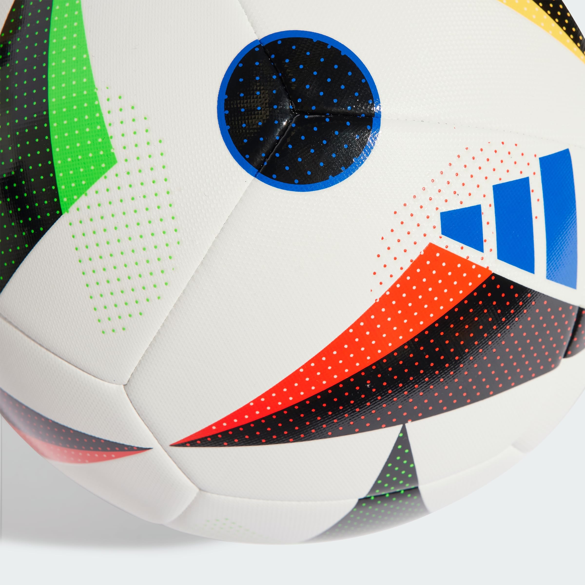 Amazon | adidas Euro24 Trn。 | adidas | バランスボール