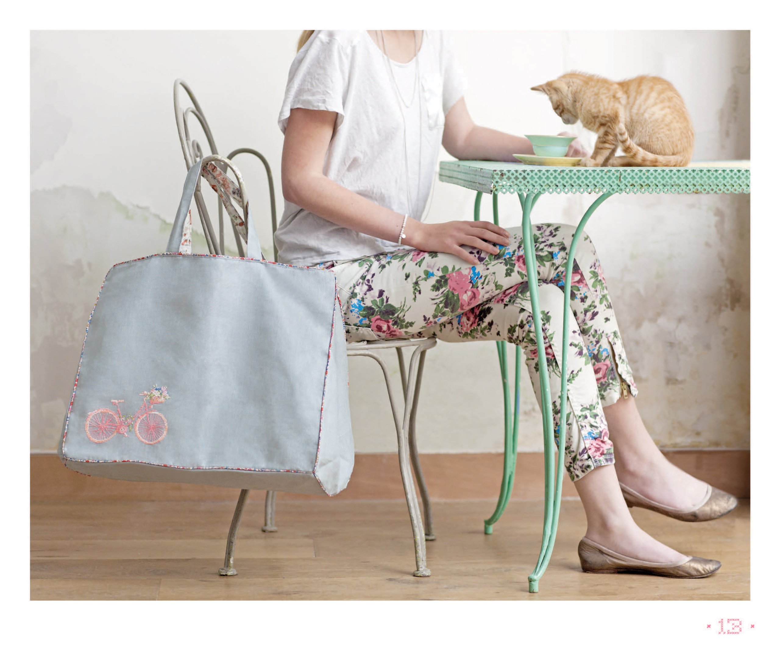 Amazon | MANGO [Esprit romantique] クロスステッチ図案集-フランス語