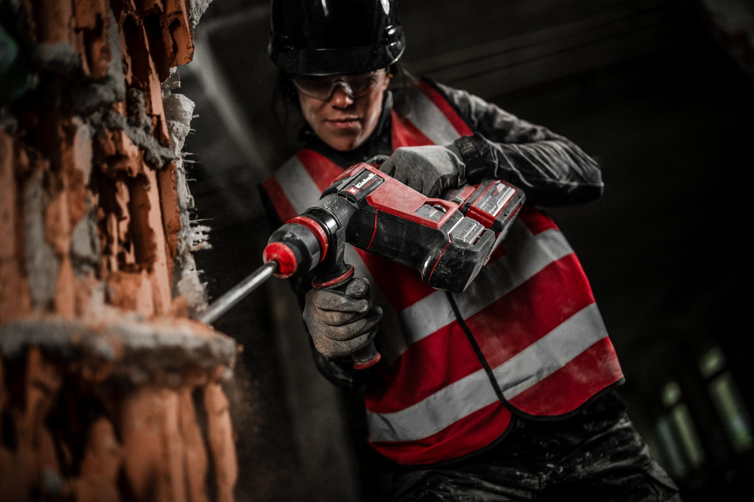 Einhell Professional Martello demolitore TP-DH 18/4 Li BL-Solo Power X-Change (18 V, brushless, 4,0 J, SDS-plus, blocco in funzione, incl. scalpello a punta e piatto + valigetta, batteria esclusa)