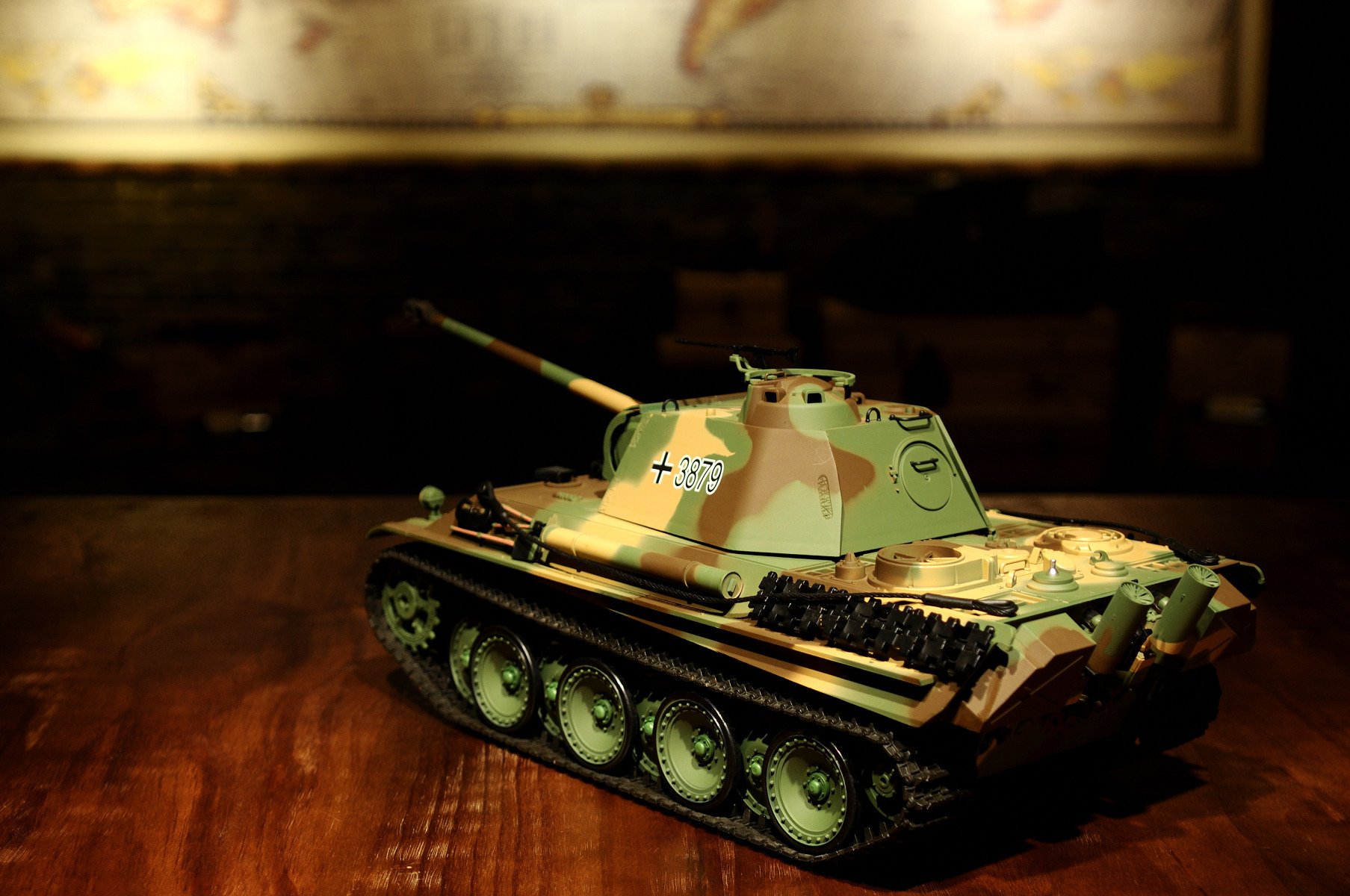 ES-Toys Panzer ferngesteuert mit Schußfunktion Panther G Heng Long 1:16 mit Rauch&Sound und Stahlgetriebe - 2,4Ghz -V 6.0