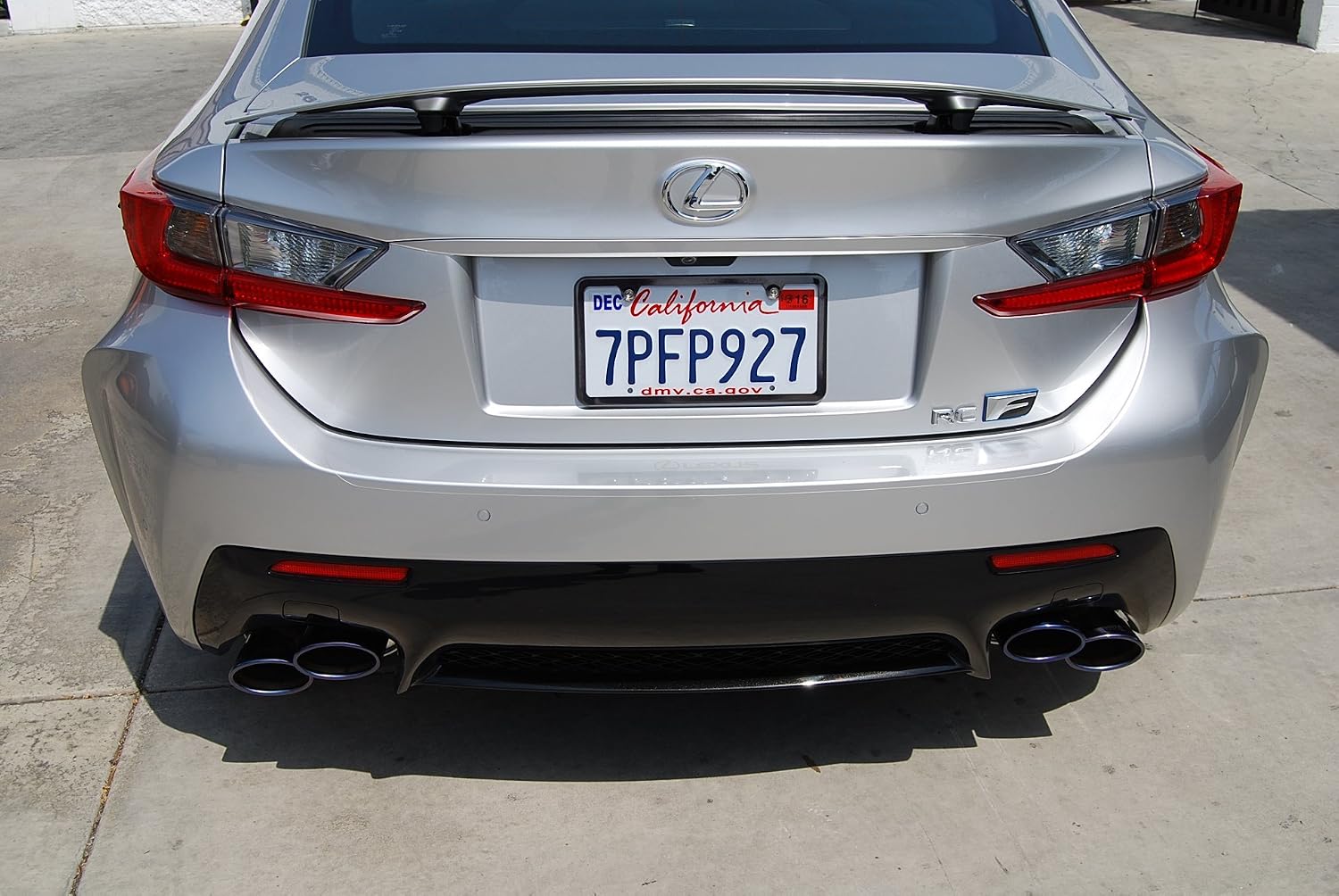 Invidia HS14LRF3TH Q300 Cat-Back Exhaust (Mid-Pipe) for Lexus RC-F