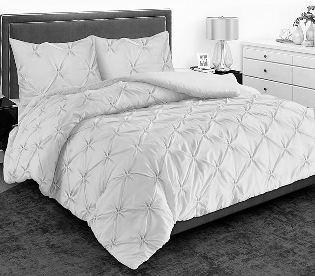 MH Home Pintuck King Size Duvet Cover Set - 200 Thread Count 100% Egyptian Cotton Pinch Pleated Quilt Bedding Covers Set (White, King)