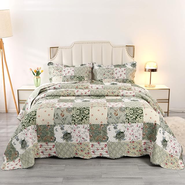Qucover 3-Piece Double Bedspread Set, American Style Green Patchwork Pattern Bedspread, Light Breathable Polyester Ultrasonic Quilting Coverlet Set with Pillow Shams, 220x230cm