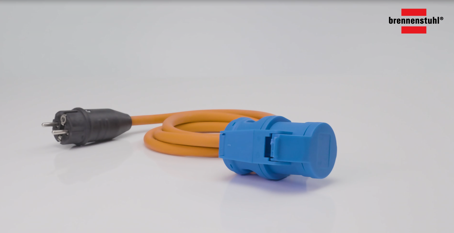 CEE Winkelkupplung Mit Schuko Steckdose - 16A IP44 Für Camping Und Garten