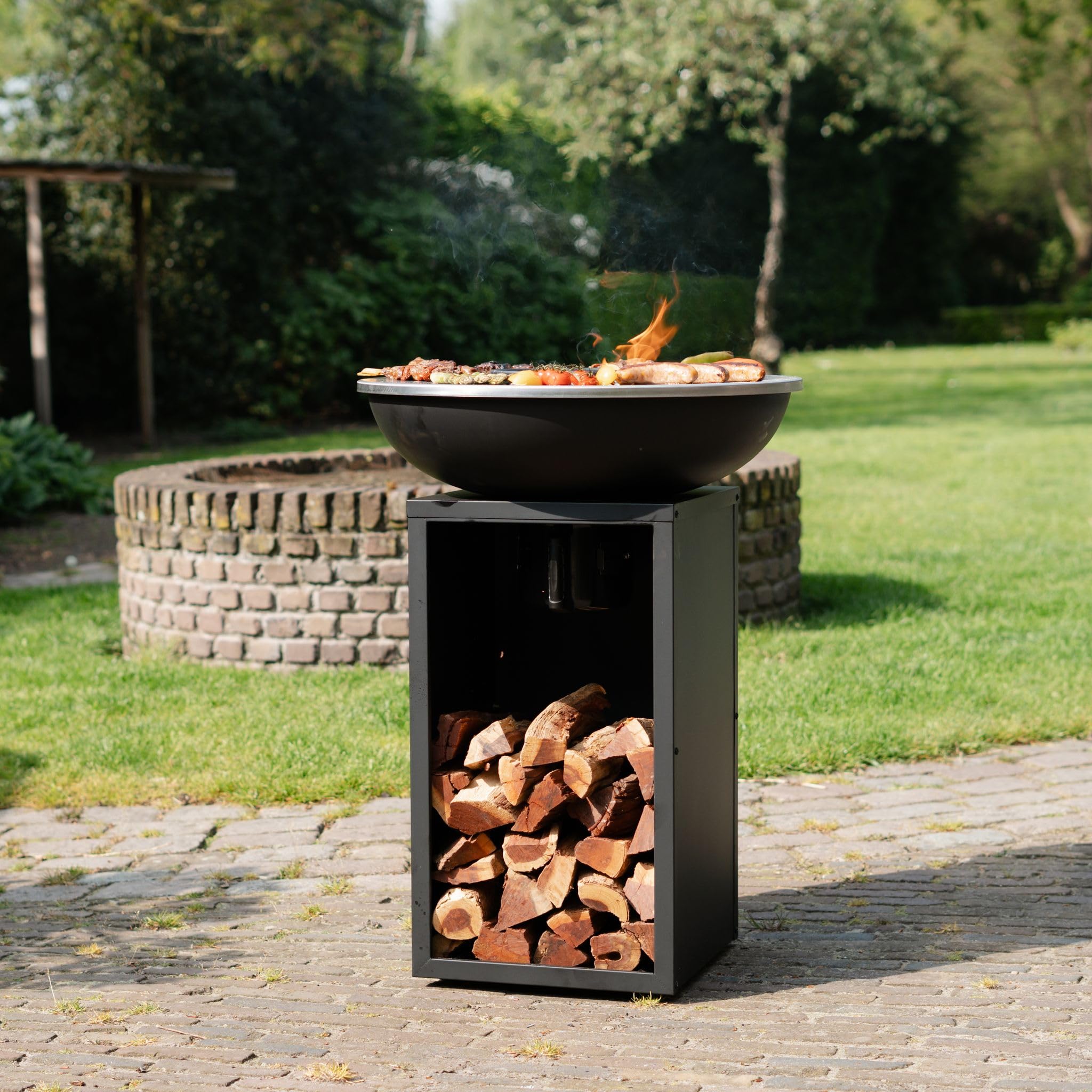 Plancha grill BBQ Amigo met hoes en houtopslag vuurschaal rvs buitenkeuken grillring voor buiten 67x67x92cm (RJR0058)