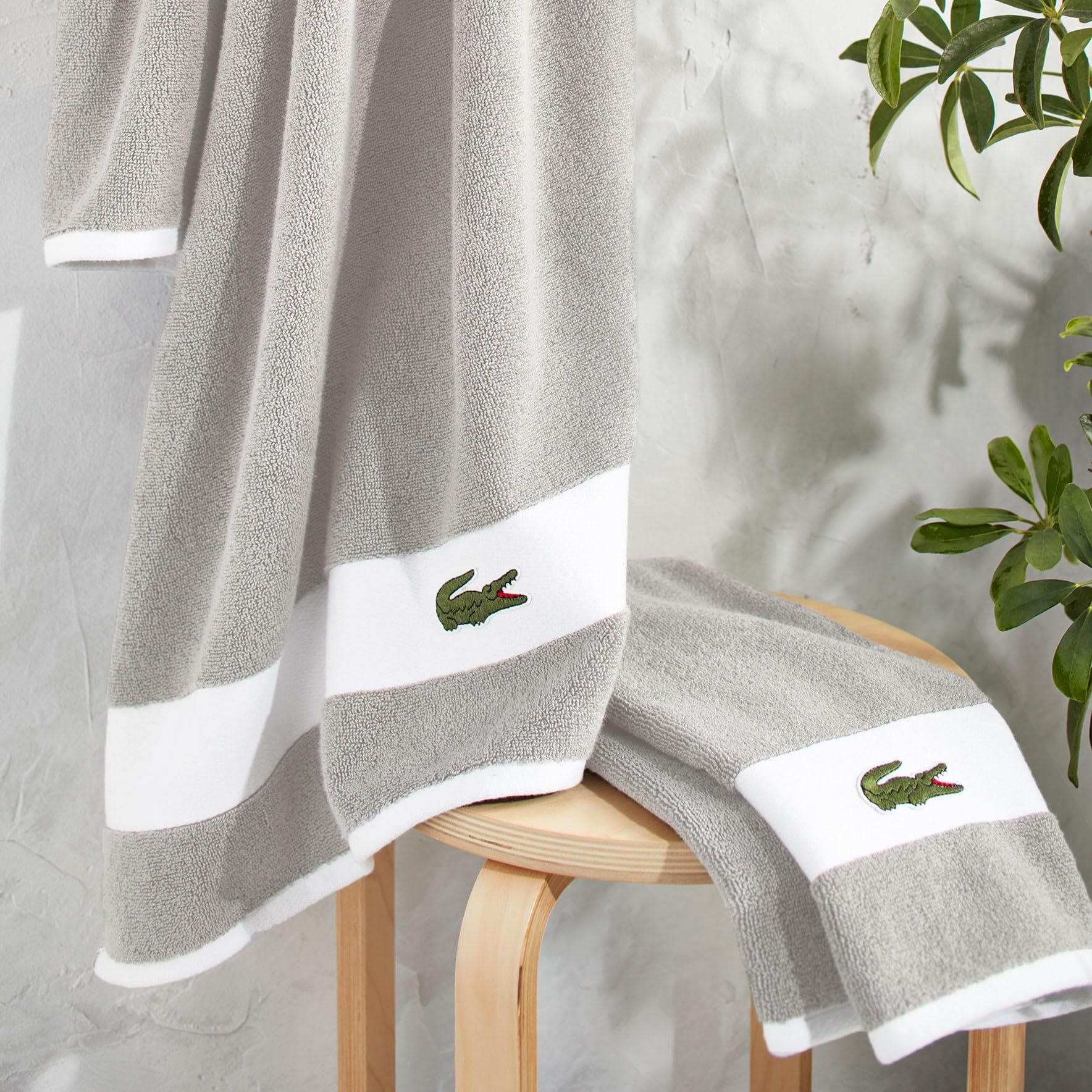 Lacoste Sport Stripe 6-częściowy zestaw luksusowych ręczników bawełnianych – wykonany w 100% z miękkiej bawełny Supima, chłonny i szybkoschnący, zawiera 2 ręczniki kąpielowe, 2 ręczniki do rąk, 2