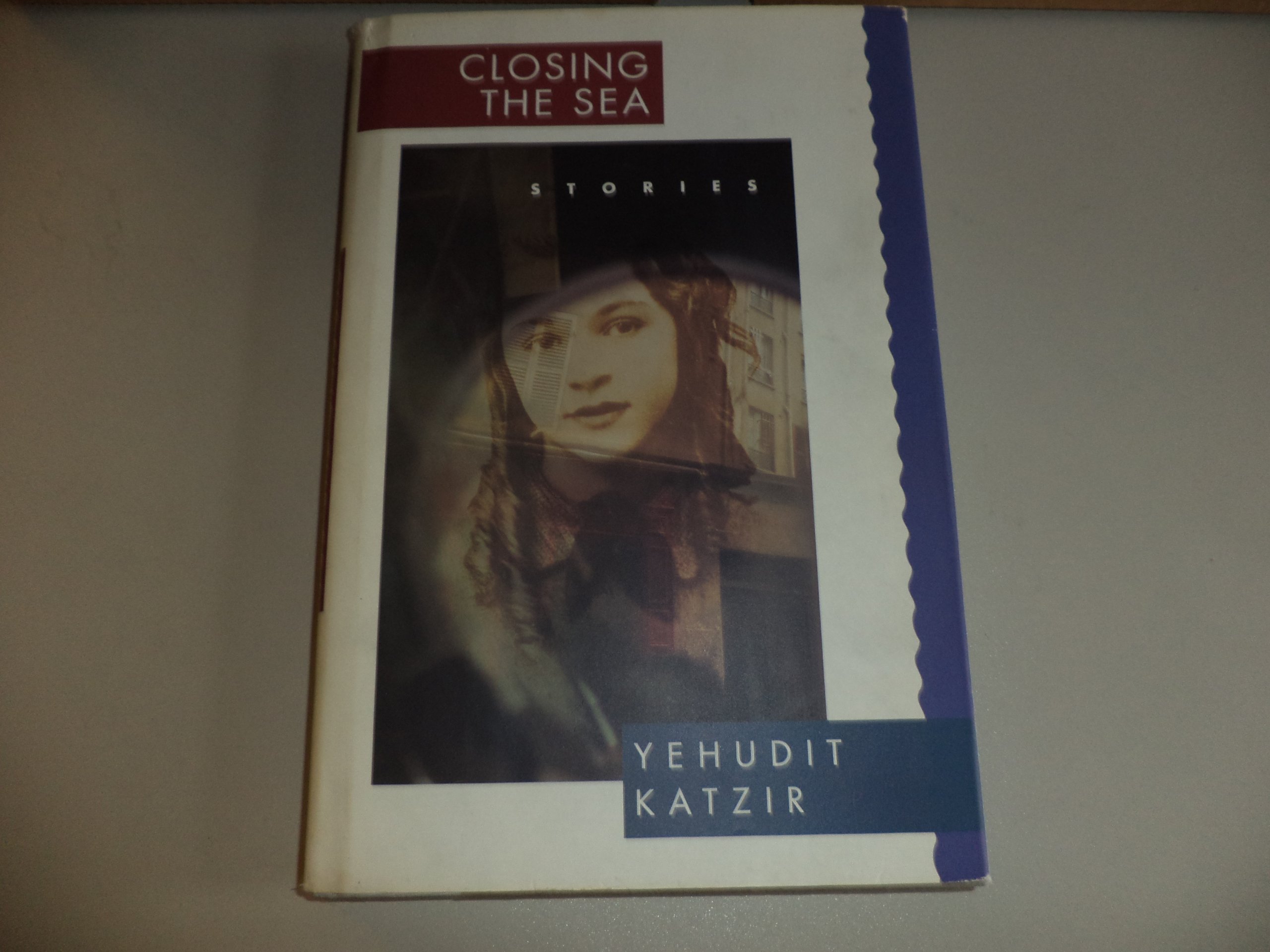 Buy Closing the Sea โ BookShops.in