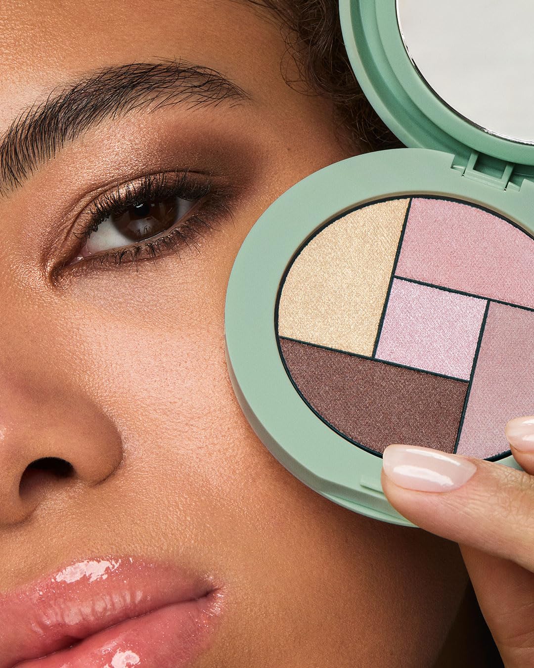 KIKO Milano Kind by KIKO Soft Touch paleta cieni do powiek 01, paleta do oczu z 5 cieniami do powiek Multi Finish