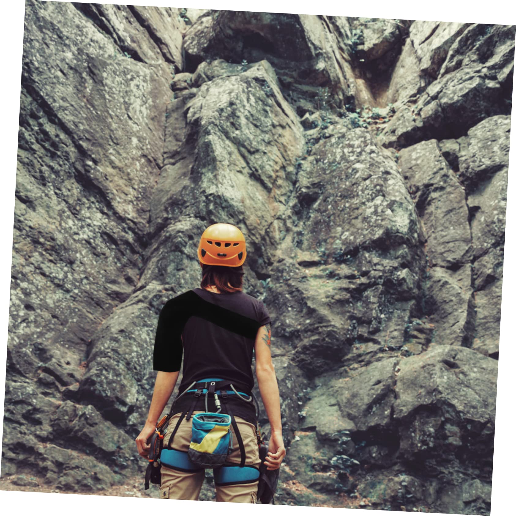 HOMOCONO Adjustable Shoulder Pad Lightweight Shoulder Sleeve for Outdoor Fitness Swelling Ideal for Weightlifting Yoga