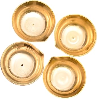 Brass Diya Deepam Set of 4 Deepak Long Wick Diva Traditional Indian Festival Decor Decoration for Pooja Temple Mandir Home Karthik Deepam Decorative Lighting Accessories and Gifting Brass 4 Diya