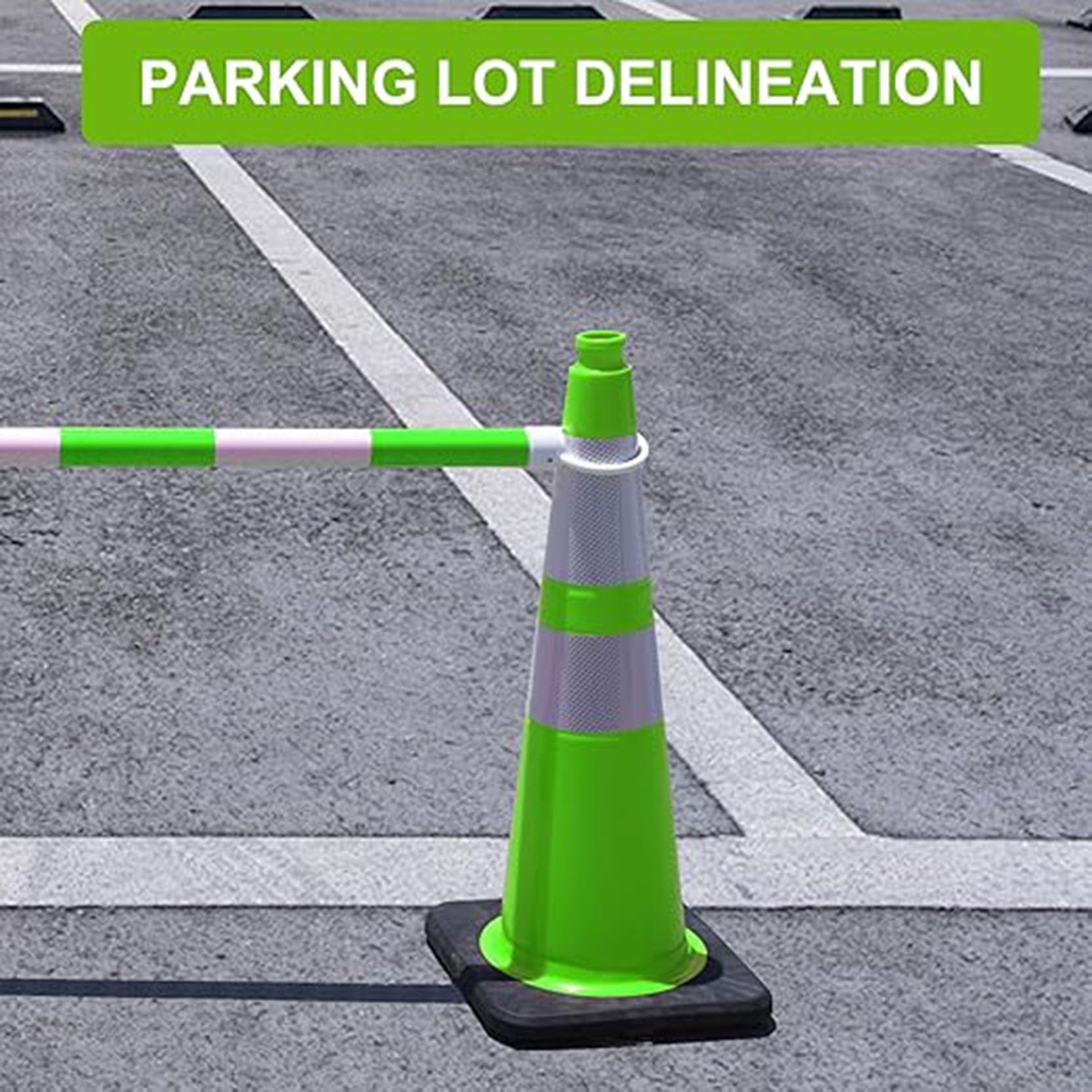 Cônes de Sécurité en PVC avec Base Noire Robuste,Cônes de Stationnement Vert Fluorescent pour Garage,Structurels et Résistants aux Intempéries(Size:C,Color:4pcs)