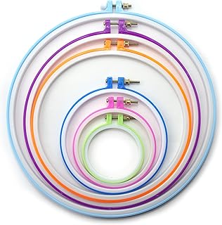 HAND® Ein Set von 6 Größen bunte runde Stickrahmen aus Kunststoff – Größen: 7, 10, 14, 21, 25 und 29 cm Durchmesser