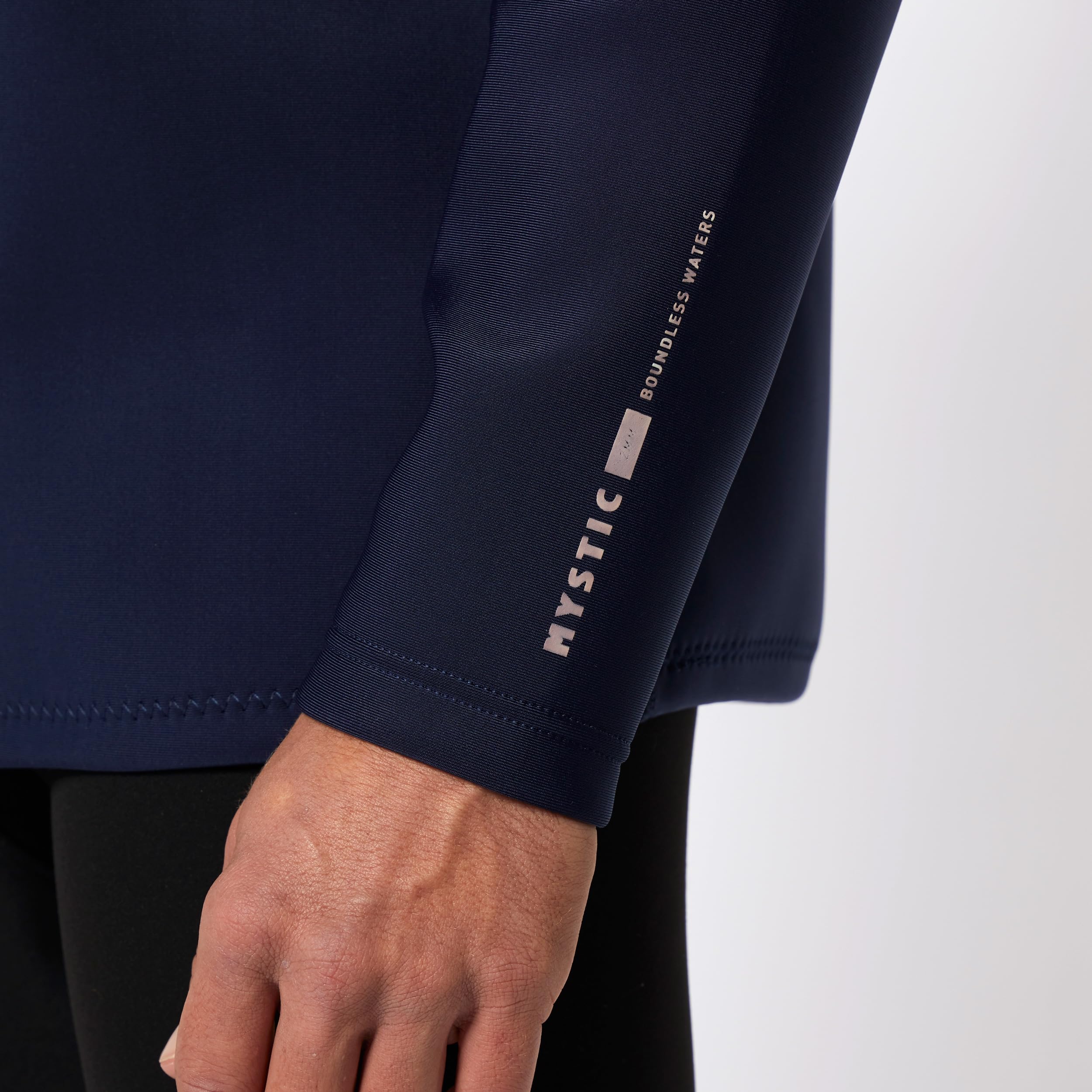 Mystic Mens Haze 2mm Neoprene Hoodie 35017.230340 - Navy -