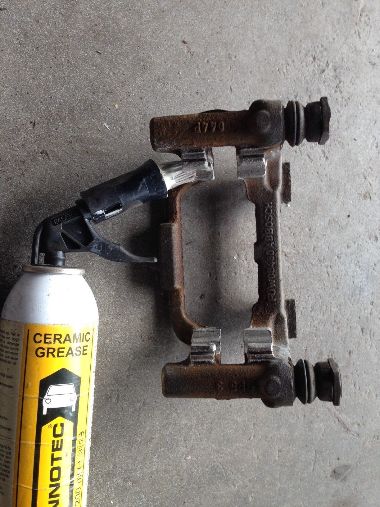 Innotec Ceramic Grease Keramikfett Montagepaste Keramikpaste Schmierpaste