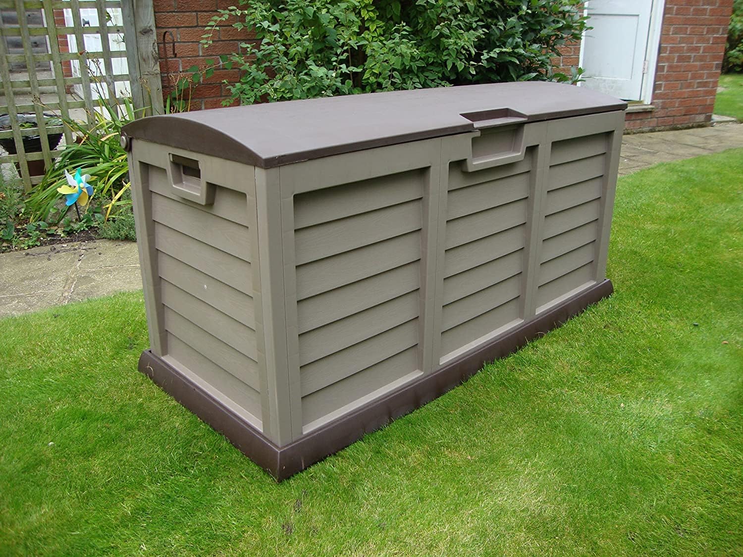 – GSD Starplast Waterproof Plastic Garden Storage Box 440 Litres XL Size Assembled In Minutes