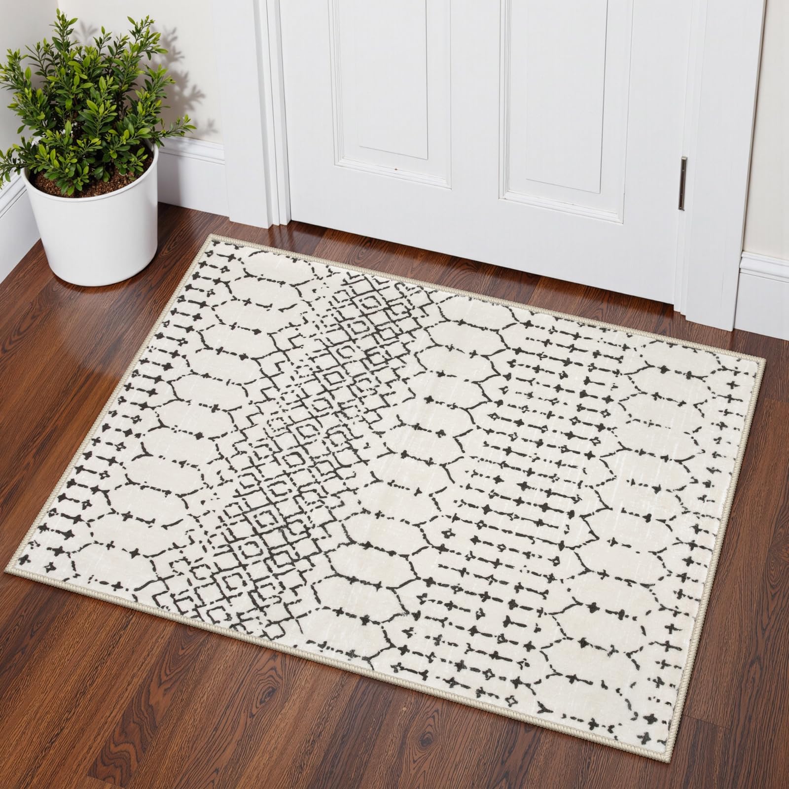 Lahome Moroccan Front Door Rugs Indoor 2x3 Non-Slip Washable Door Mats Indoor Rubber Backing Untra-Thin Beige Small Kitchen Rug, Geometric Print Inside Door Mats for Home Entrance Bathroom S