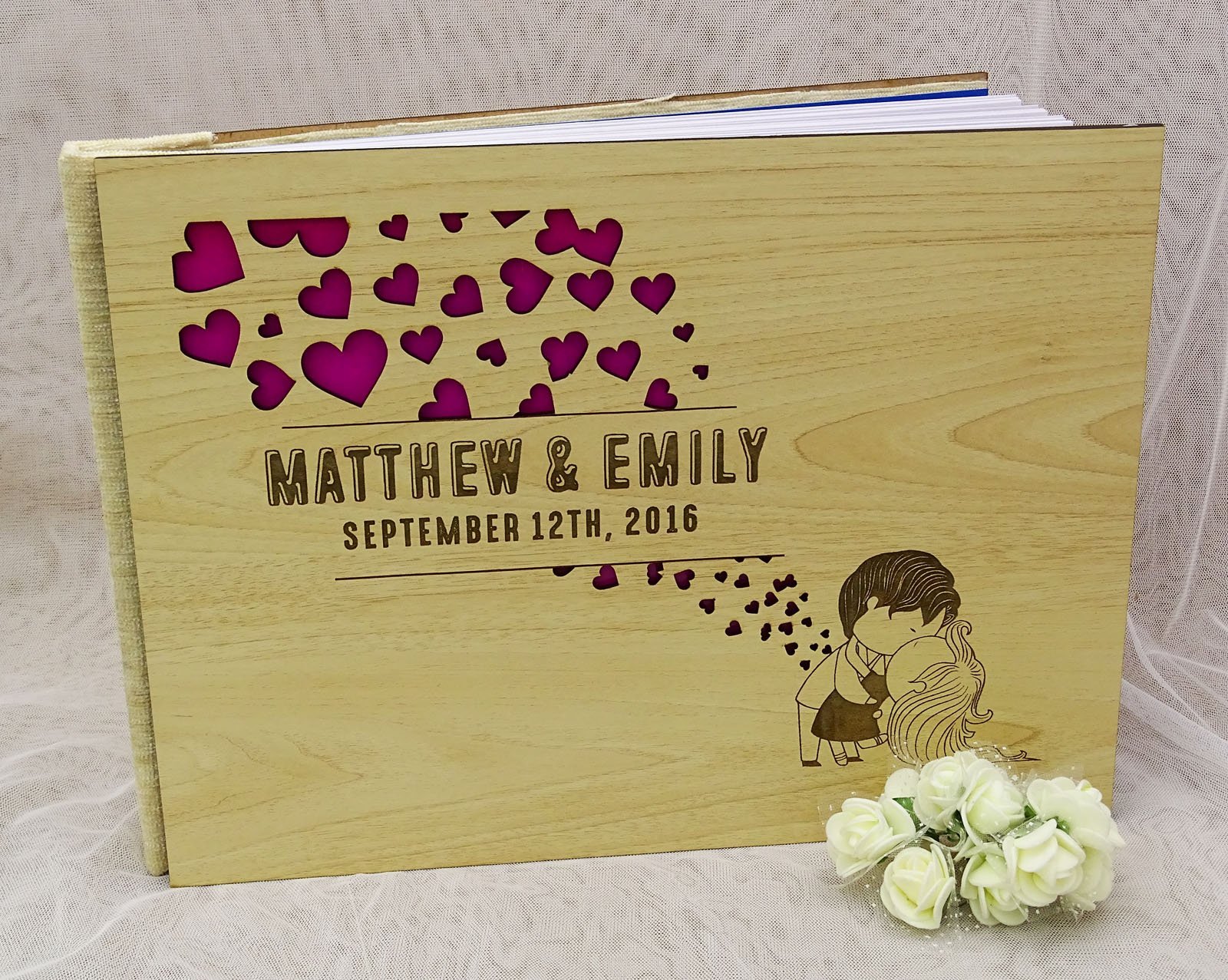 Libro Degli Ospiti Matrimonio In Legno Inciso Personalizzato: Regalo Unico Per Gli Sposi - 2