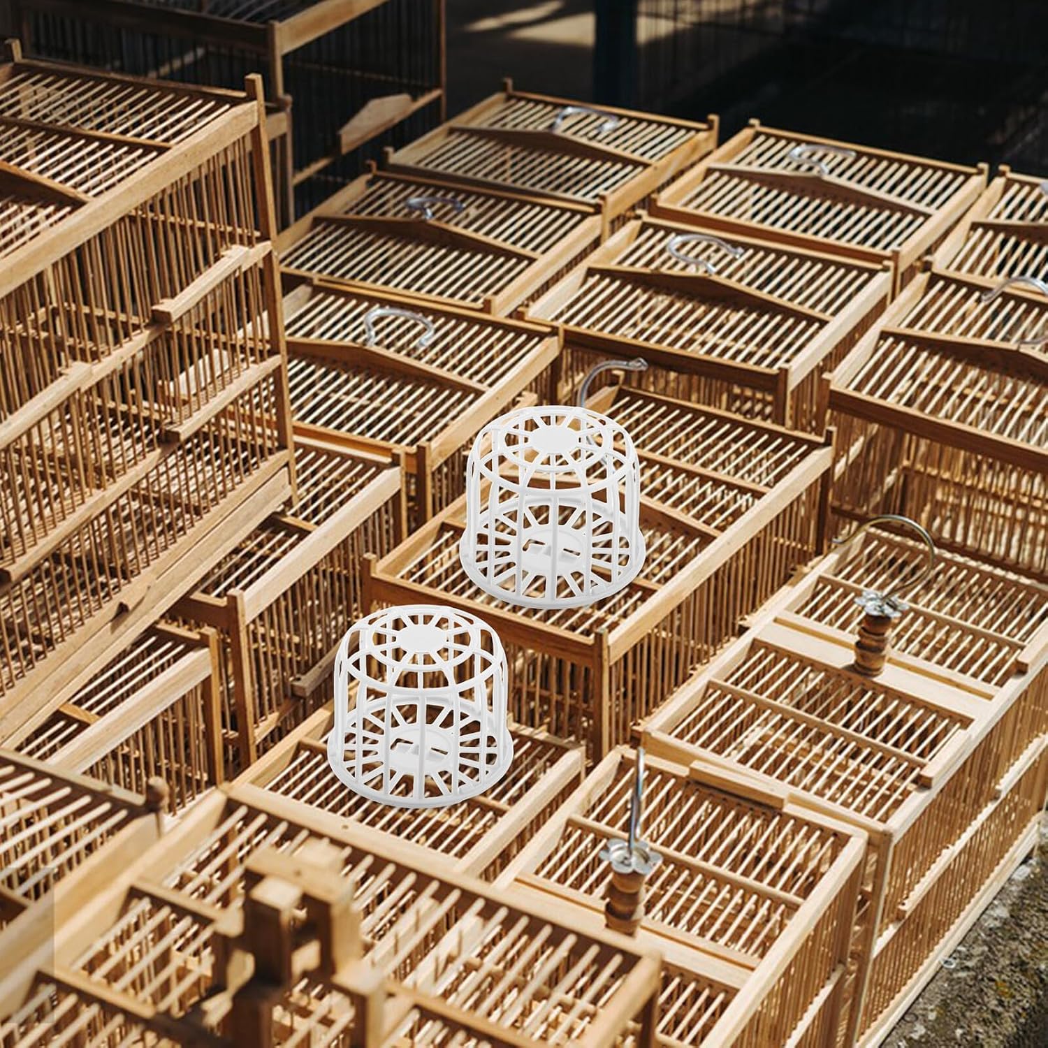4pcs Plastic Bird Nest Basket for Birds Canary Finch Parrot Cage Accessories Breeding and Nesting Material Organizer