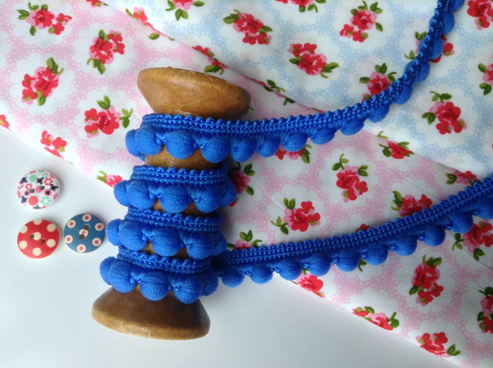 Homebuy Royal Blue Pearl Pom Pom Bobble Trim Pompoms *Size Mini 10Mm (0.4") *1M - 26 Colours (Per Meter) (Royal Blue)