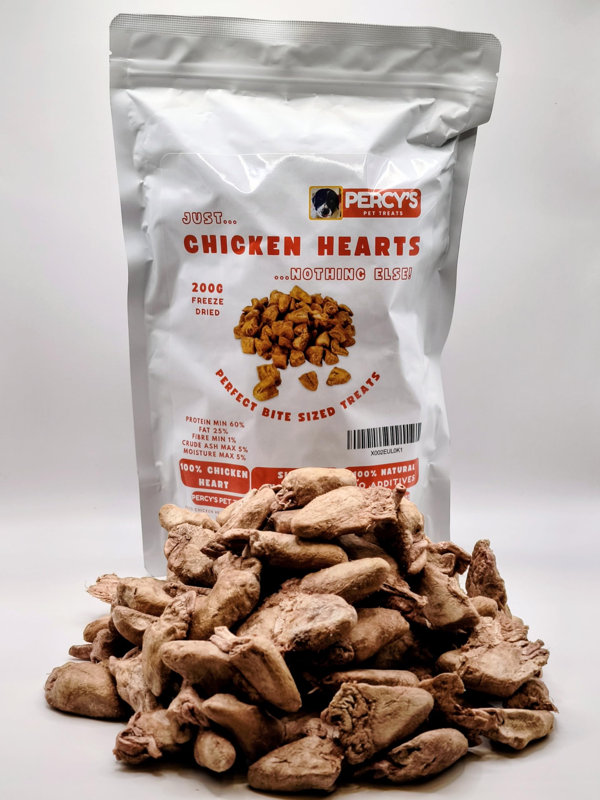 200g Chicken Heart Freeze Dried - Allergen Free & Hypoallergenic Treat for Cats and Dogs - Locked in freshness, High in Protein Nibbles, Pet Treats, Food Topper