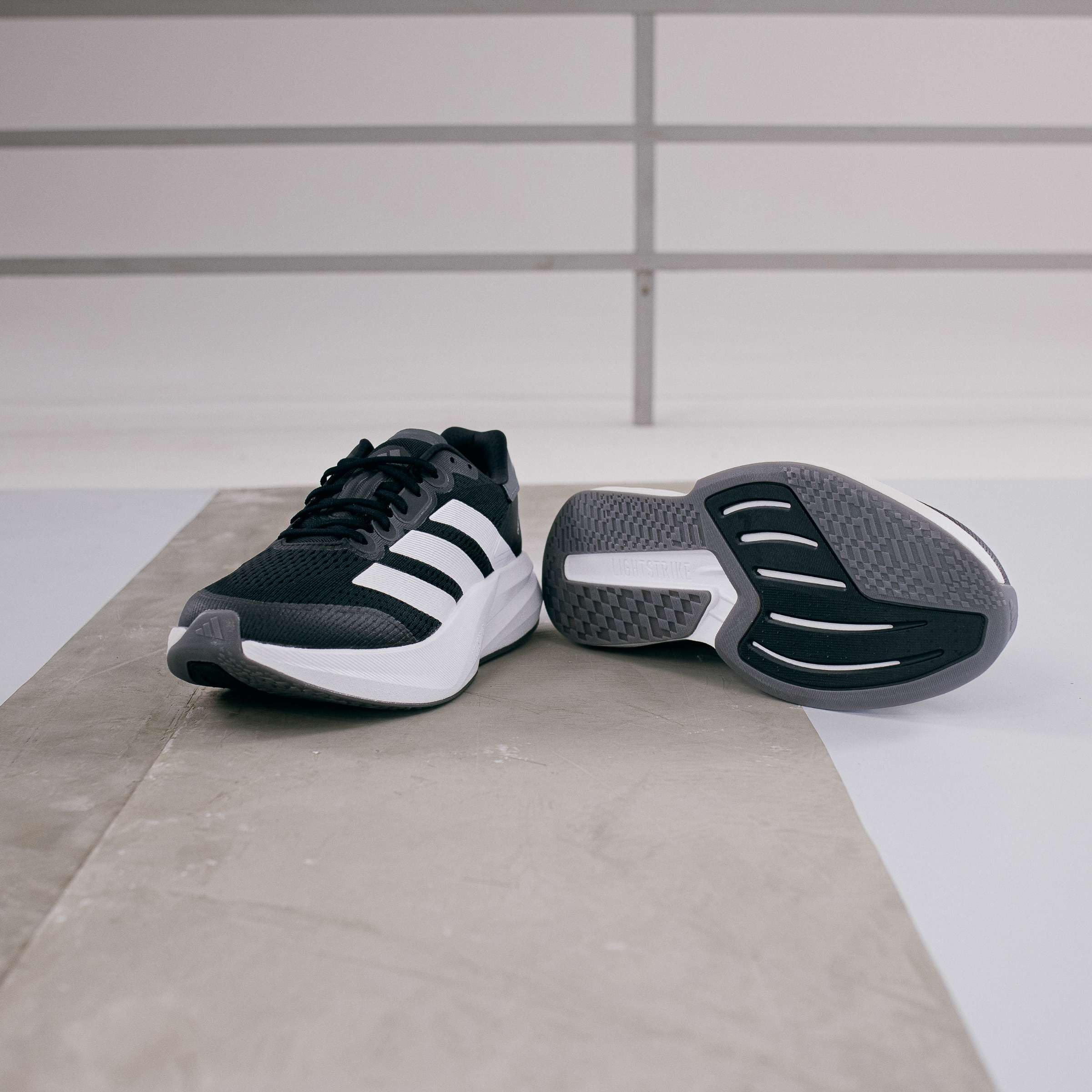 adidas Mujeres Duramo Speed 2 Zapatillas para Correr Zapatilla Neutral Cblack/Flaaqu/Lucpnk - Negro