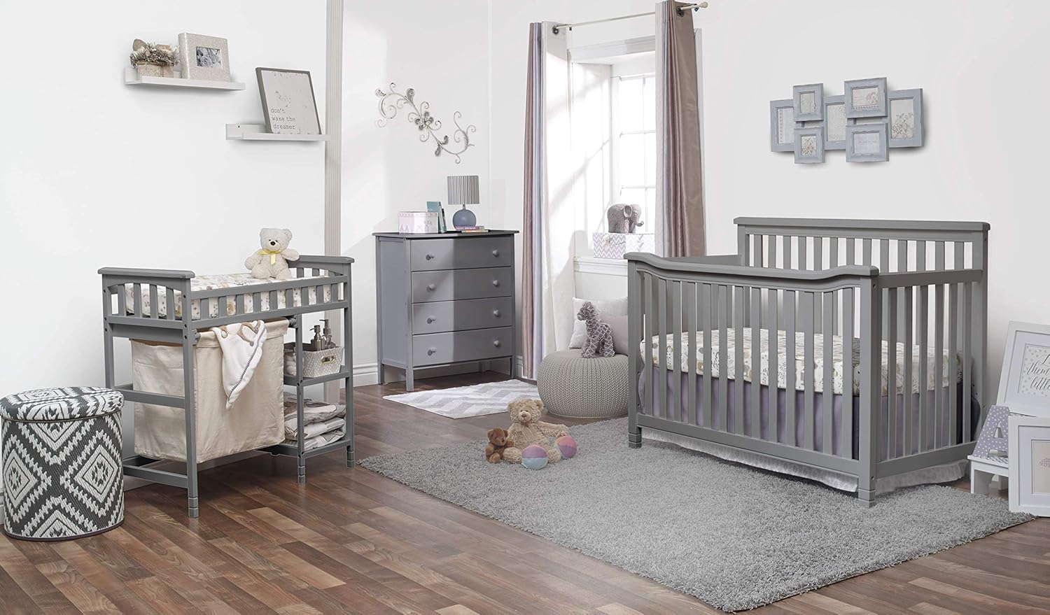 incomplete ) Sorelle Furniture Palisades 3-Piece Nursery Set with 4-in-1 Convertible Crib, 4-Drawer Dresser,and Changing Table with Hamper, Baby Furniture Made of Wood,Non-Toxic Finish, Nursery Furniture Set-Gray