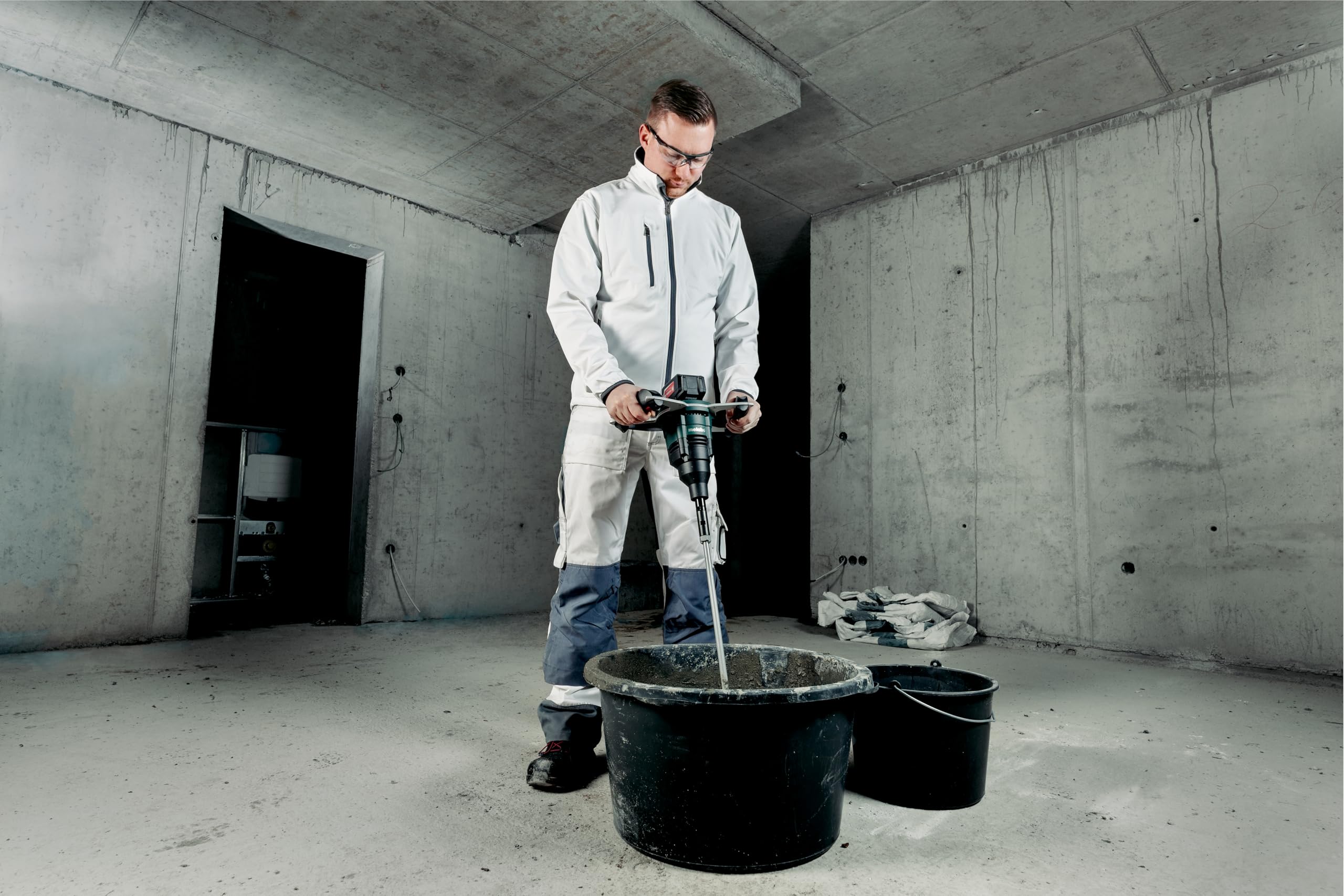 metabo Akku-Rührwerk RW 18 LTX 120, 18 V Rührgerät für Beton & Mörtel