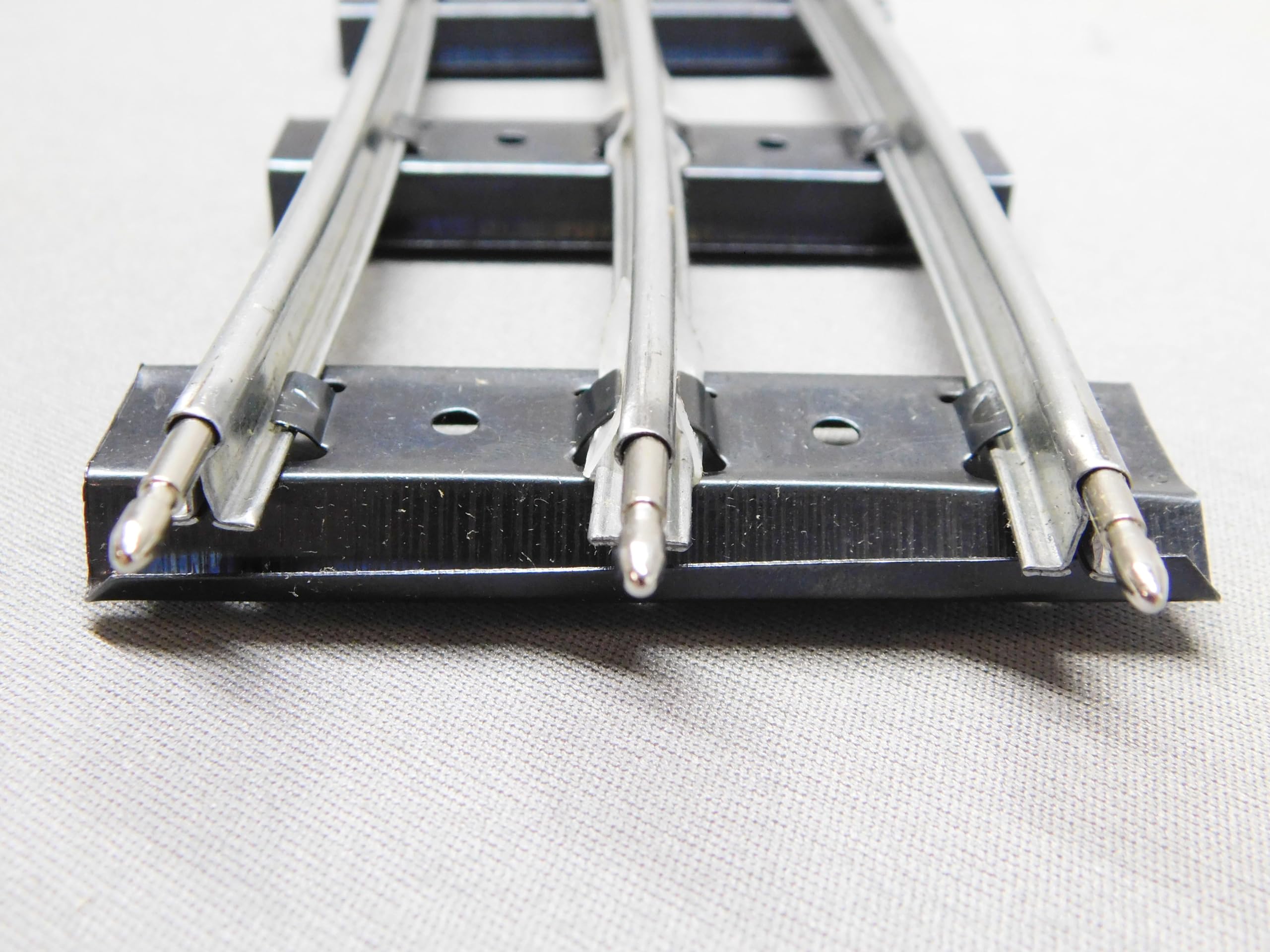 Amazon.com: MTH Standard Gauge TINPLATE Tubular 84 display picture 1