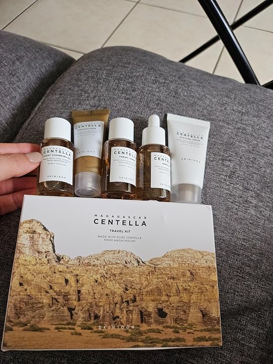 Skin1004 ] Madagascar Centella Travel Kit, 5-Piece – KosBeauty