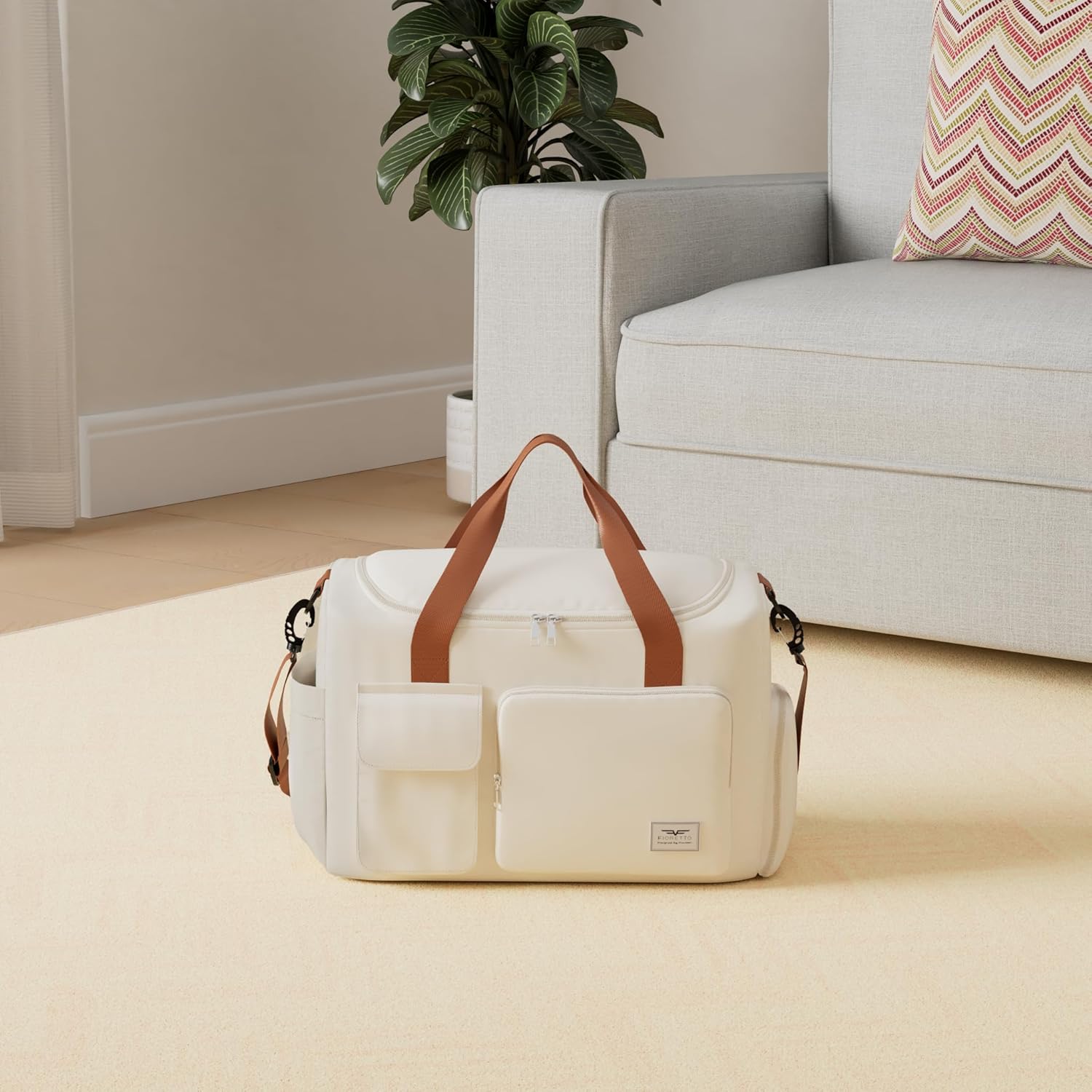 FIORETTO Women's Gym Duffle Bag with Shoes Compartment, 37L Capacity, Ideal for Travel, Gym, Sports, Duffel, Weekender - Image 2