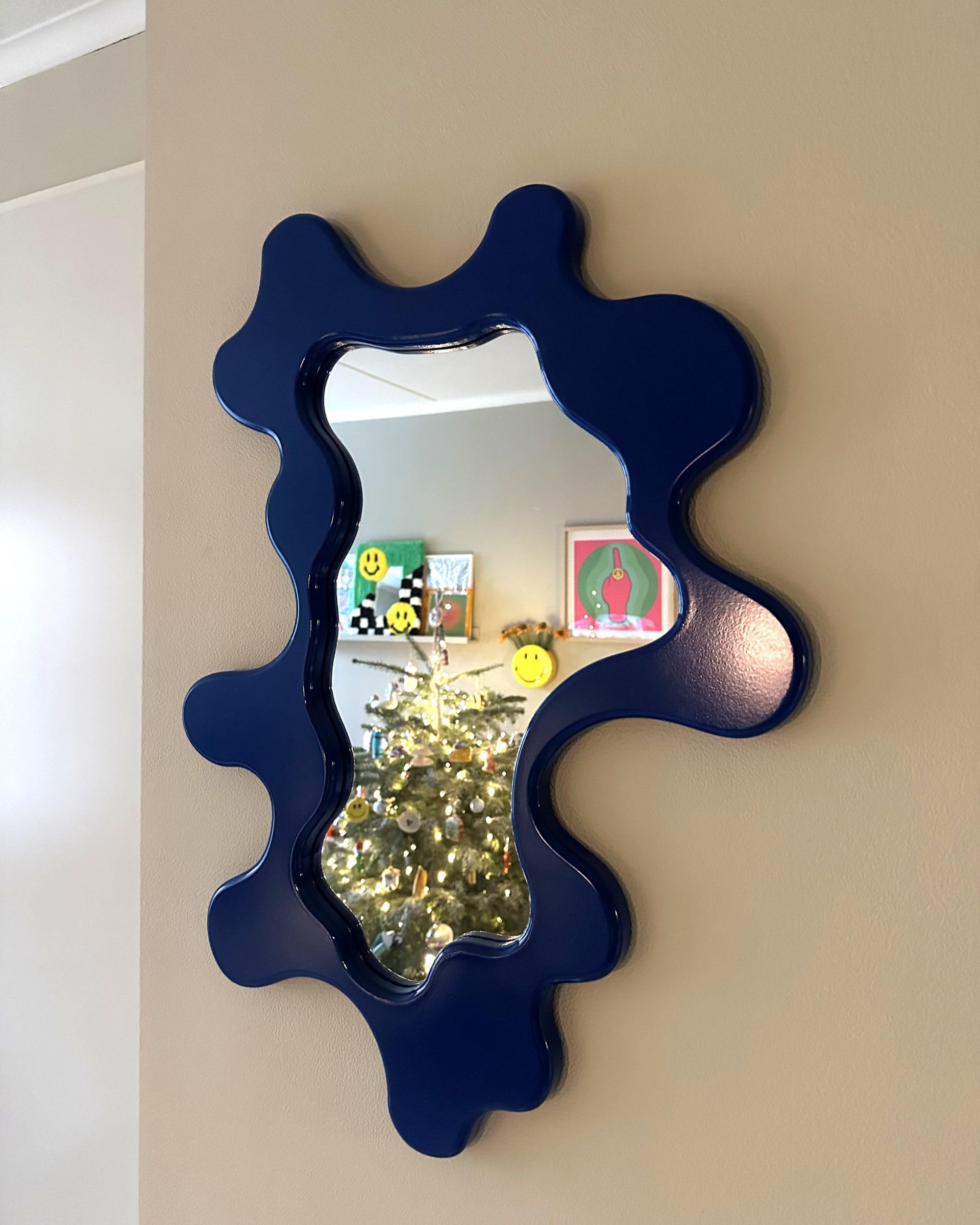 Dekoracyjne lustro ścienne MDF nieregularny kształt 80x59 cm dekoracje akcesoria niebieskie Roscoff