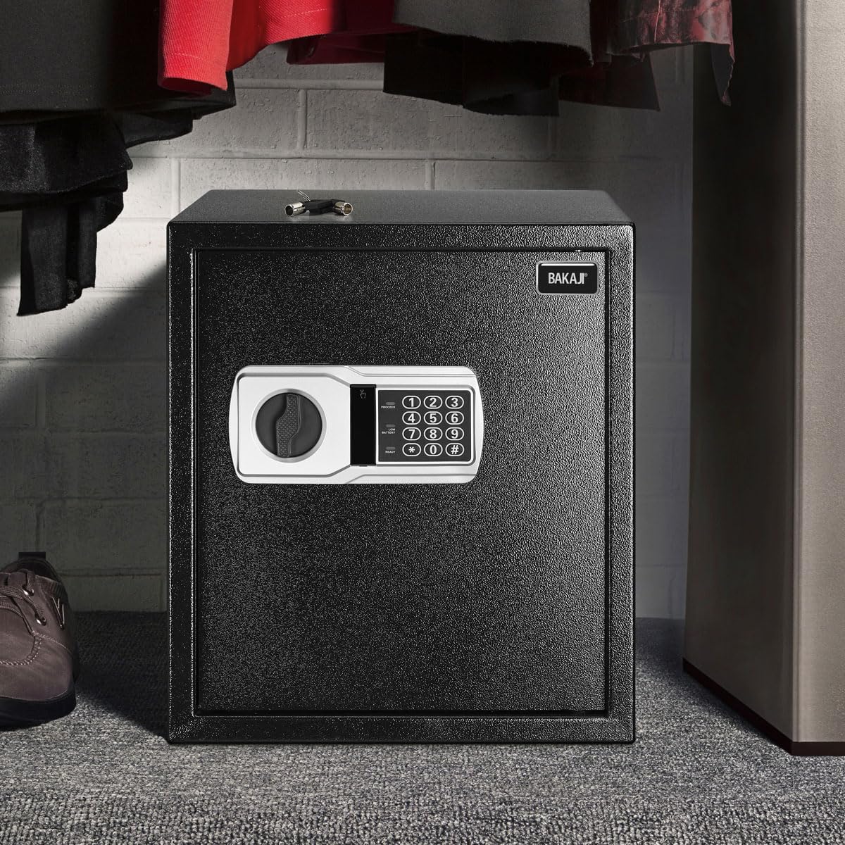 BAKAJI Cassaforte Elettronica di Sicurezza con Box Batteria Esterno, Cassetta Porta Valori e Documenti Antiscasso per Casa, Hotel, Armadio a Muro Parete o Indipendente, 40 x 35 x 40 cm (Nero)