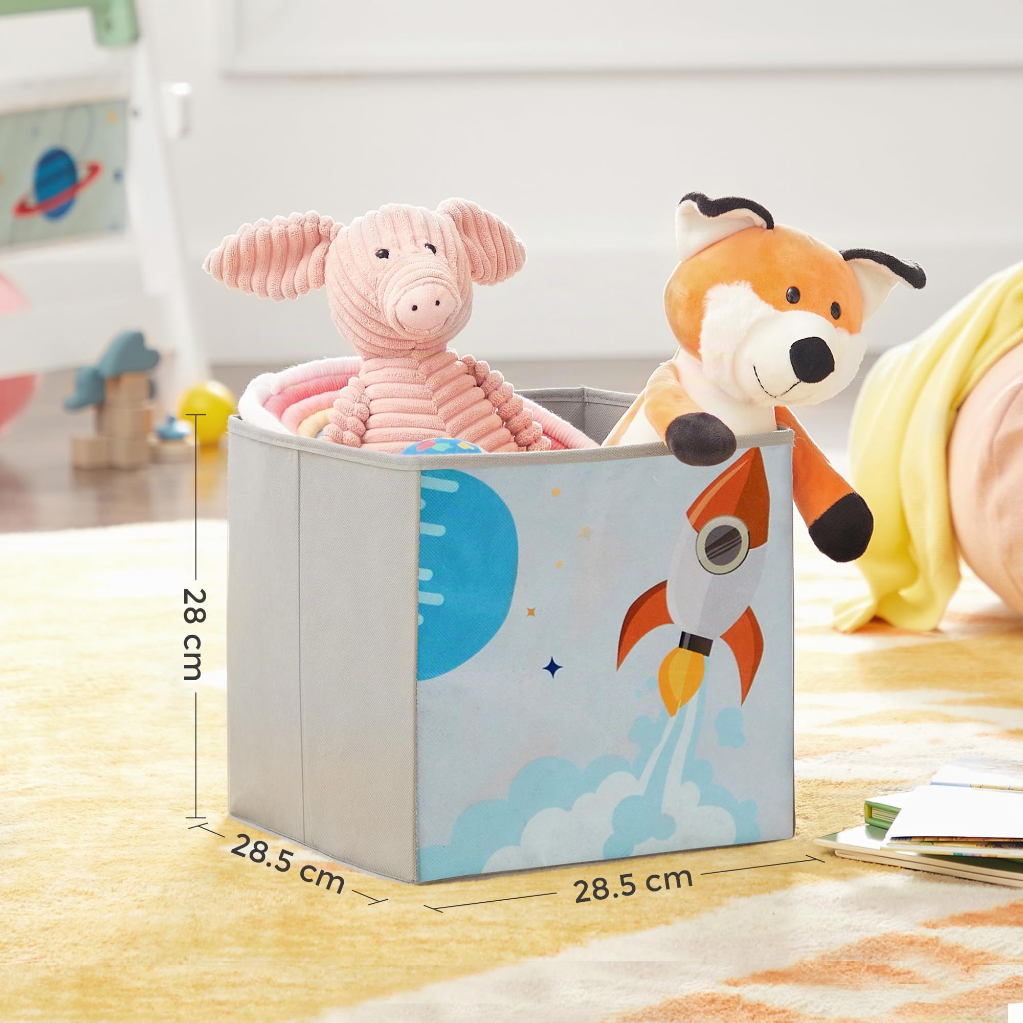 SONGMICS Étagère de Rangement pour Enfants, Bibliothèque, pour Livres et Jouets, Organisateur avec 2 Boîtes de Rangement, pour Salle de Jeux, Chambre d’Enfants, Salon, Blanc Nuage avec Motifs GKR42WT