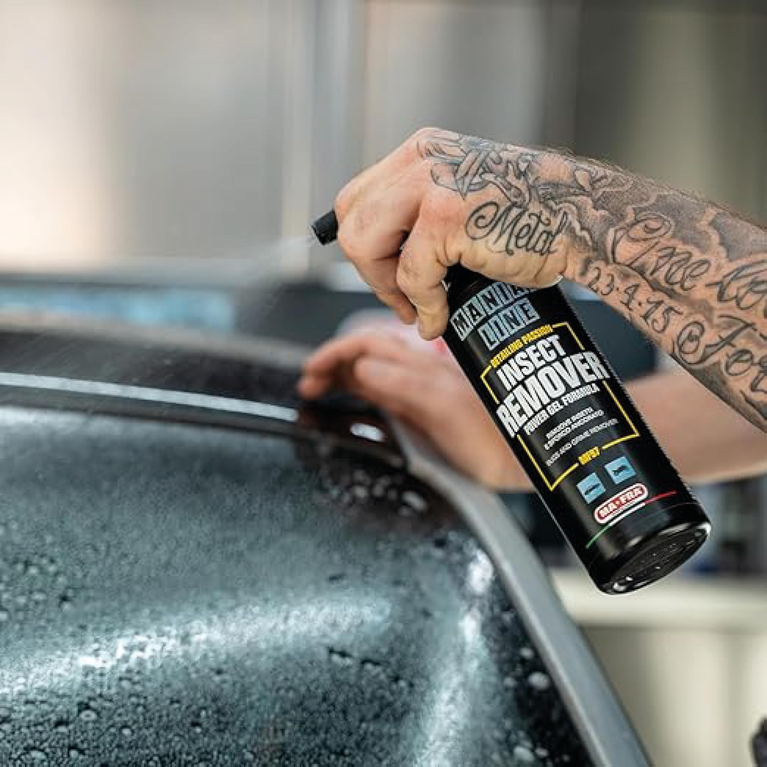 Mafra, Maniac Car Detailing Line, Formato 1L, Insect Remover, Formula in Gel, scioglie e rimuove Insetti, moscerini e Sporco Vecchio accumulato in Modo Facile e Sicuro da carrozzeria e vetri Auto