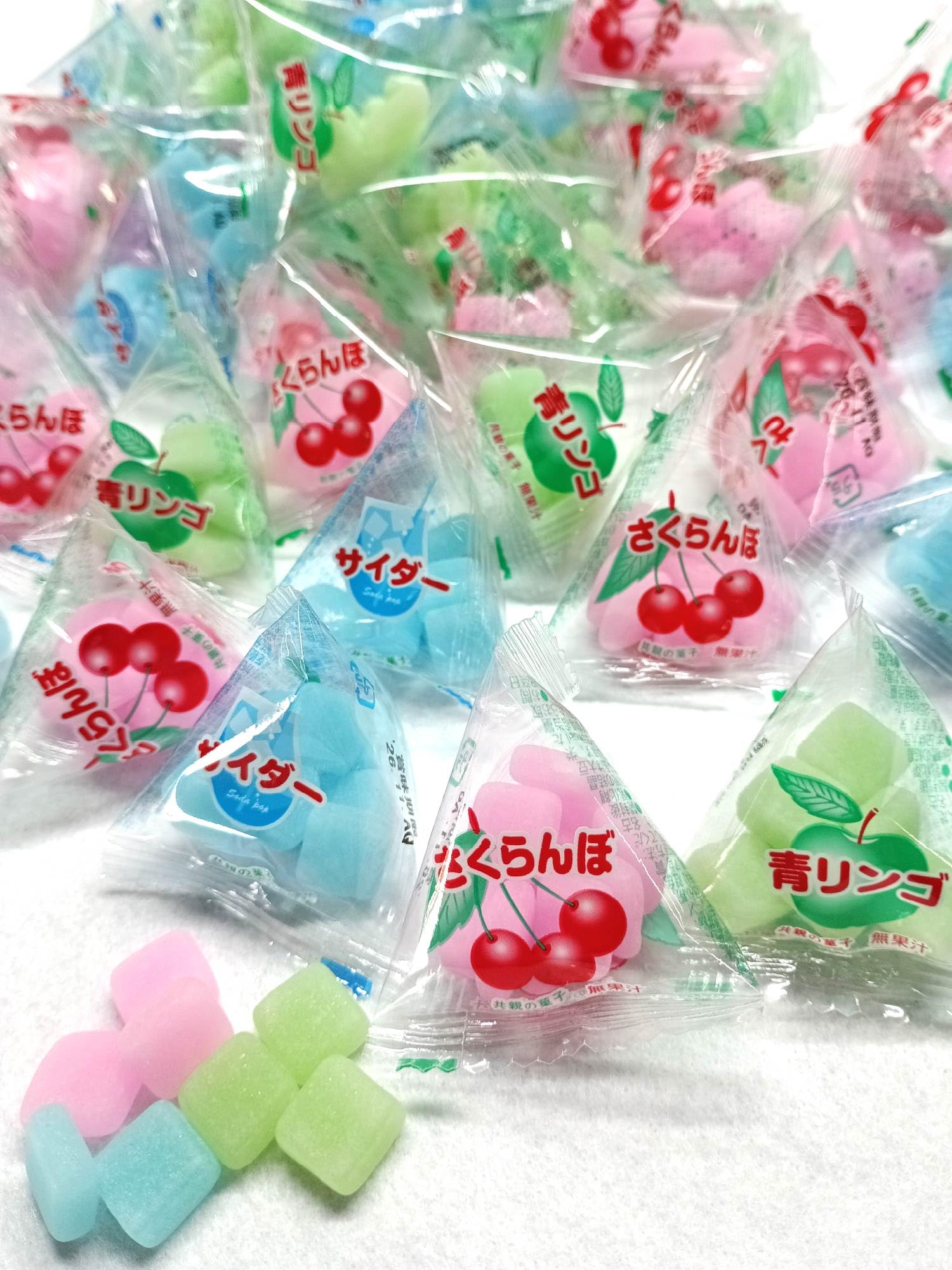 Amazon.co.jp: テトラもちあめ 400g 駄菓子 さくらんぼ餅 業務用 大
