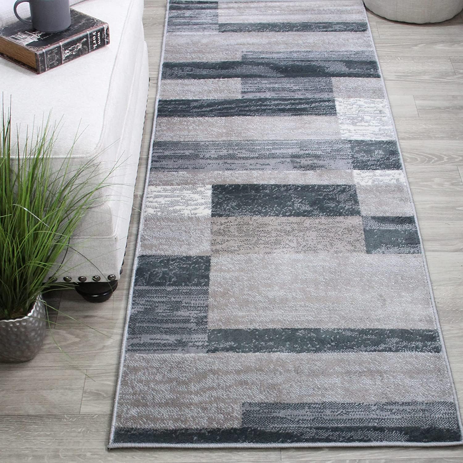 Tapis de couloir moderne 0,7 x 3 m pour salon, chambre et bureau aux motifs géométriques