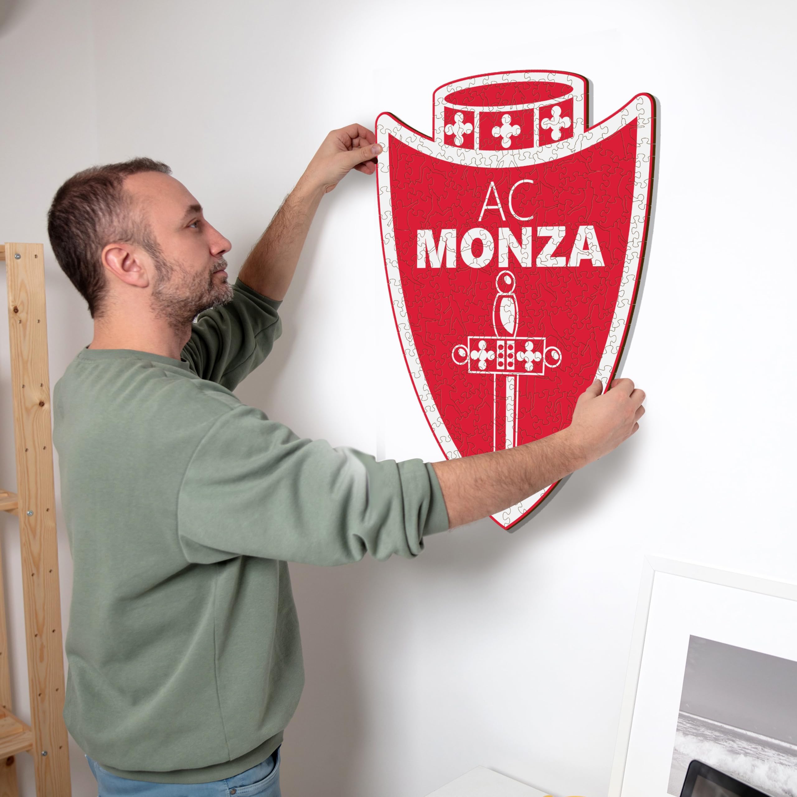 Iconic Puzzles - Monza Logo, Puzzle di Legno con licenza ufficiale, 100% sostenibile, regalo per adulti e bambini, taglia M, 270 Pz