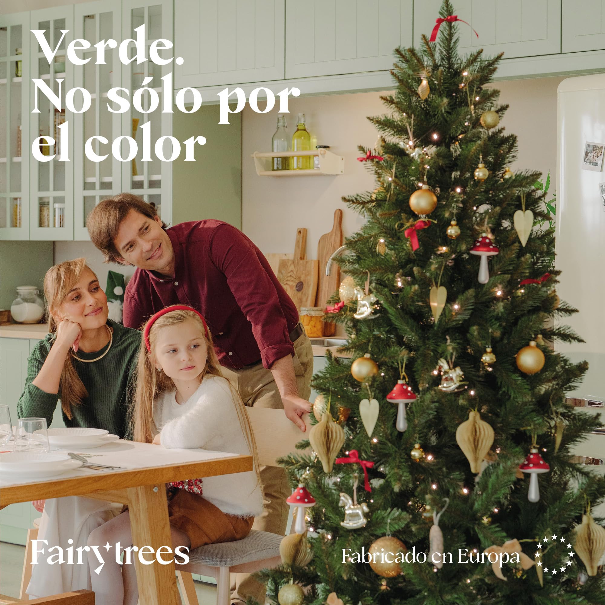 FairyTrees árbol de Navidad Artificial 220cm Abeto Natural con el Soporte de Madera | árbol Artificial con el Tronco Verde | Fabricado en EU