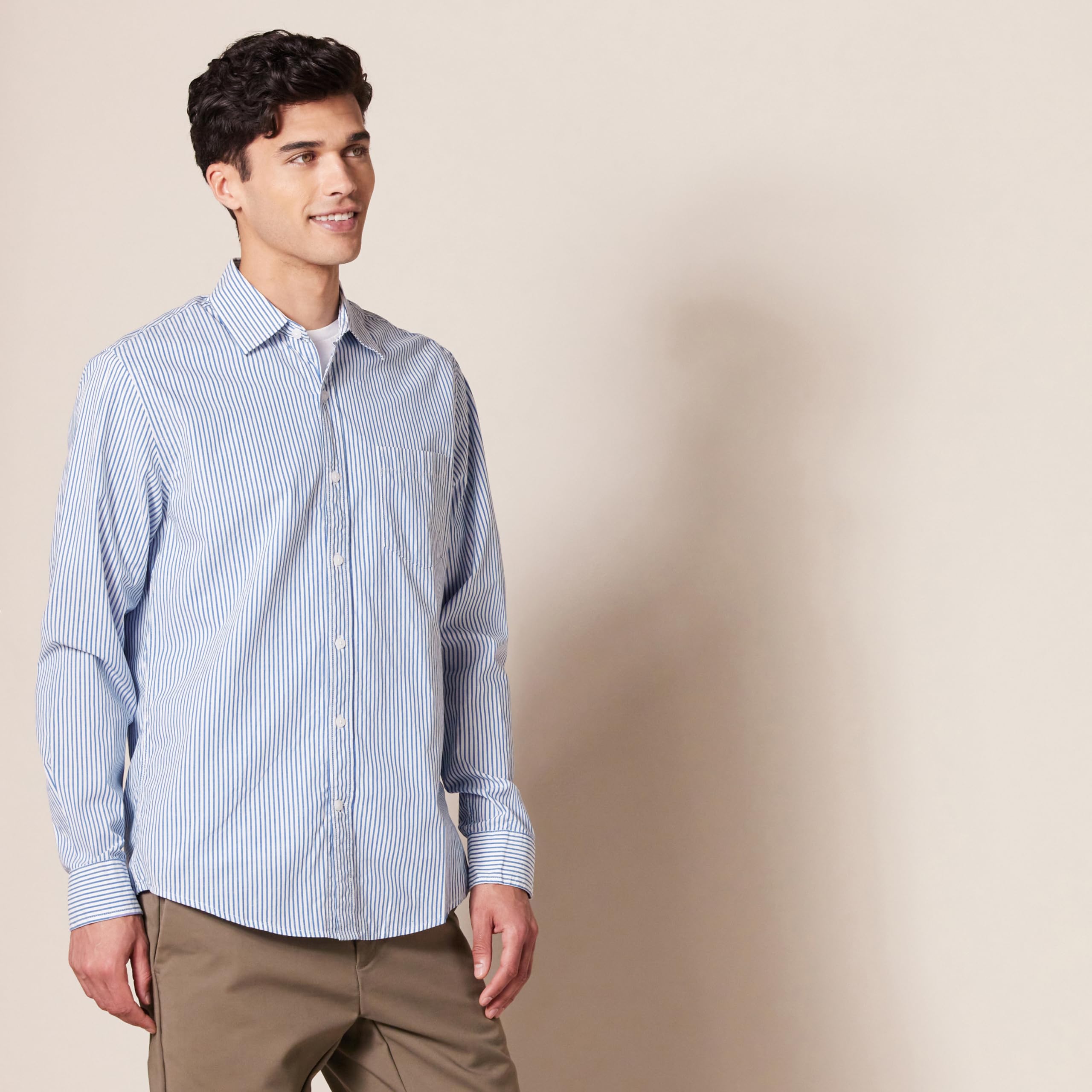 Amazon Essentials Camicia in Popeline a Maniche Lunghe Slim Uomo