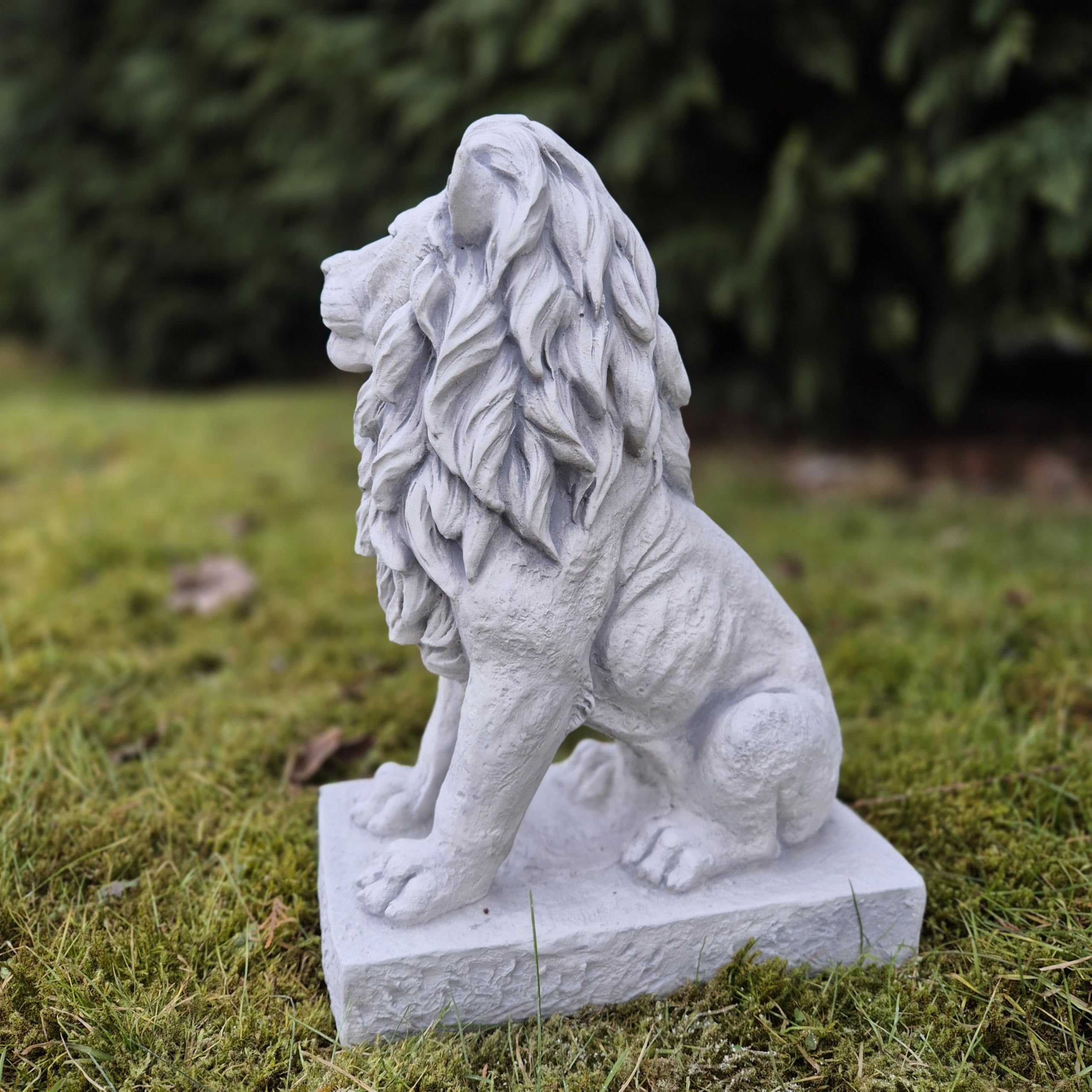FABRIQ Leone Figura Destra in Pietra - 36 cm Altezza, 14 cm Larghezza, 20 cm Lunghezza - Resistente al Gelo in Gres per Esterni Grigio