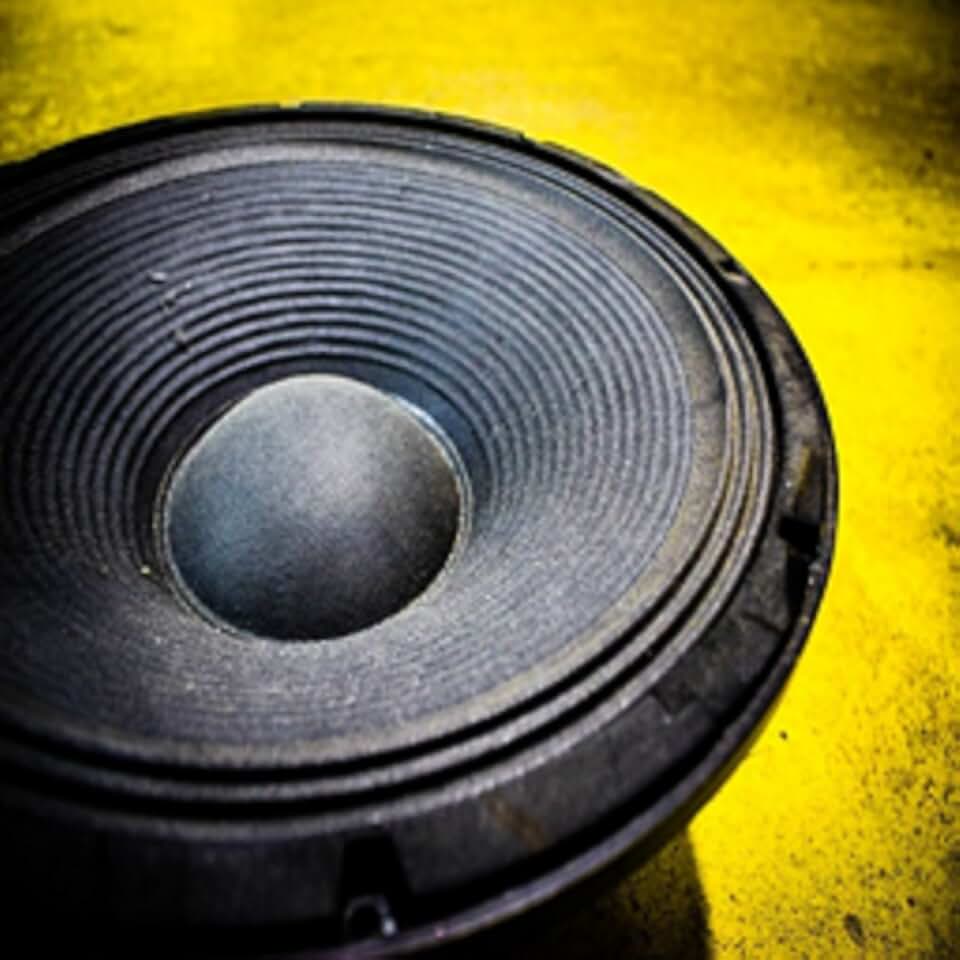 Sound boom. Звуковой бум. boom bass sound. мелодия спикер мэна.